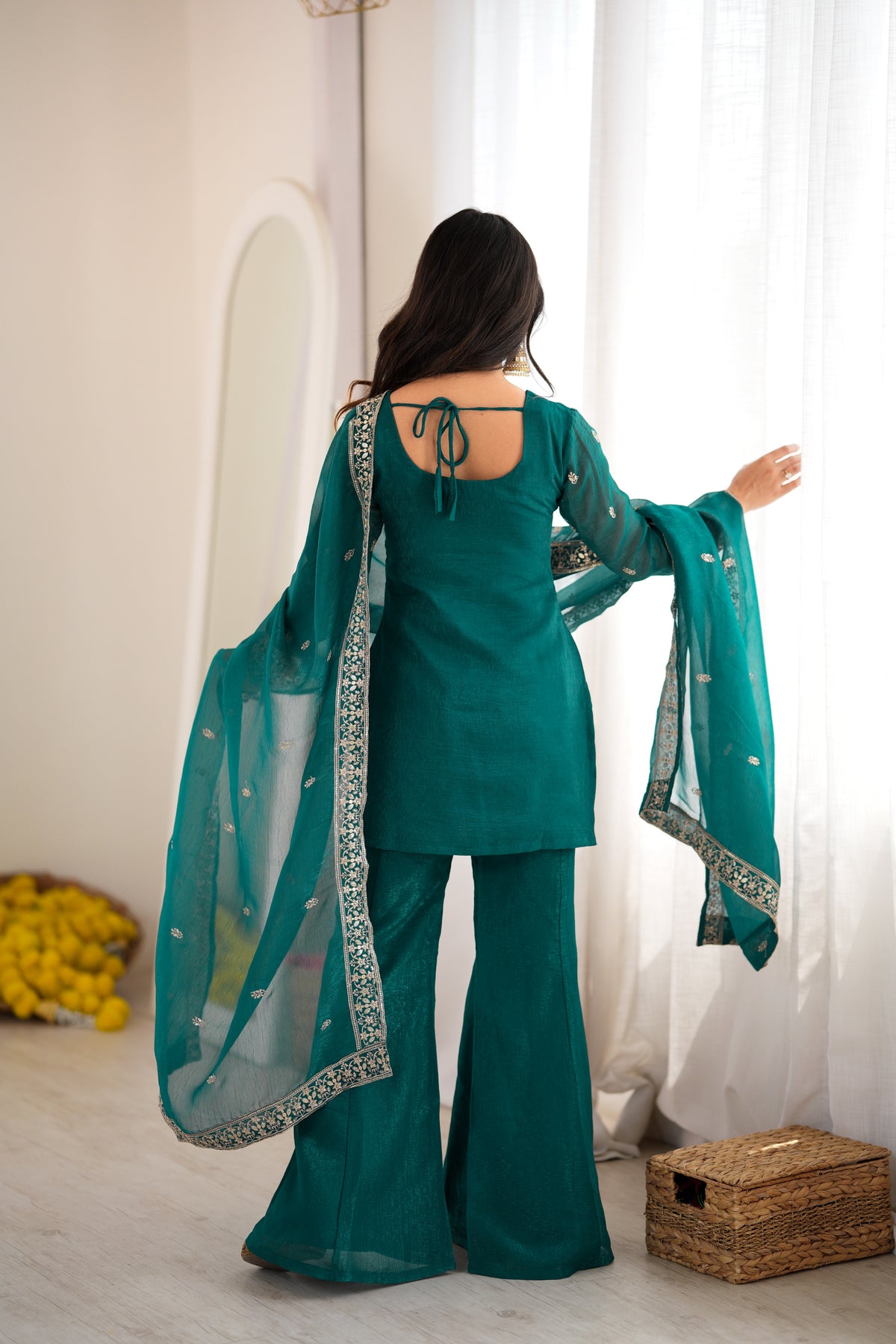 PREMIUM-FERTIGANZUG-SET AUS ANARKALI