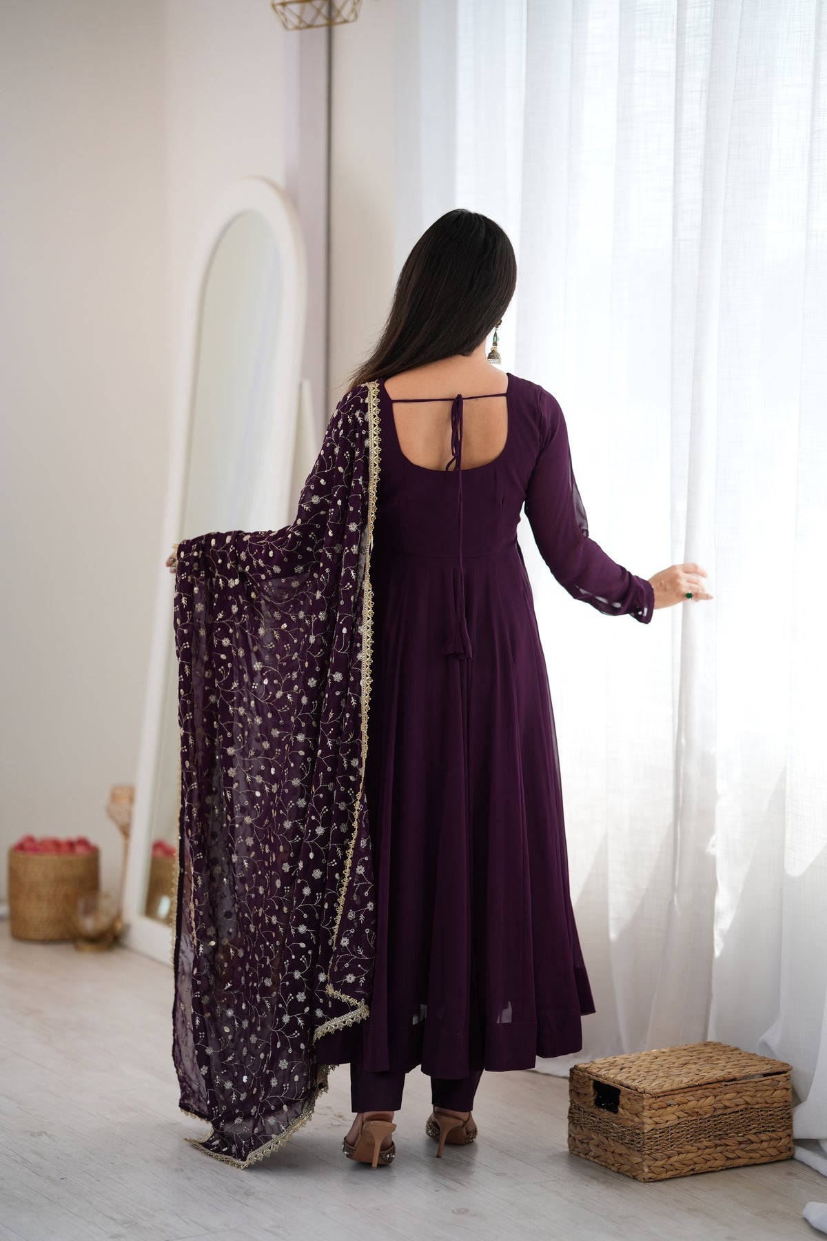 PREMIUM-FERTIGANZUG-SET AUS ANARKALI