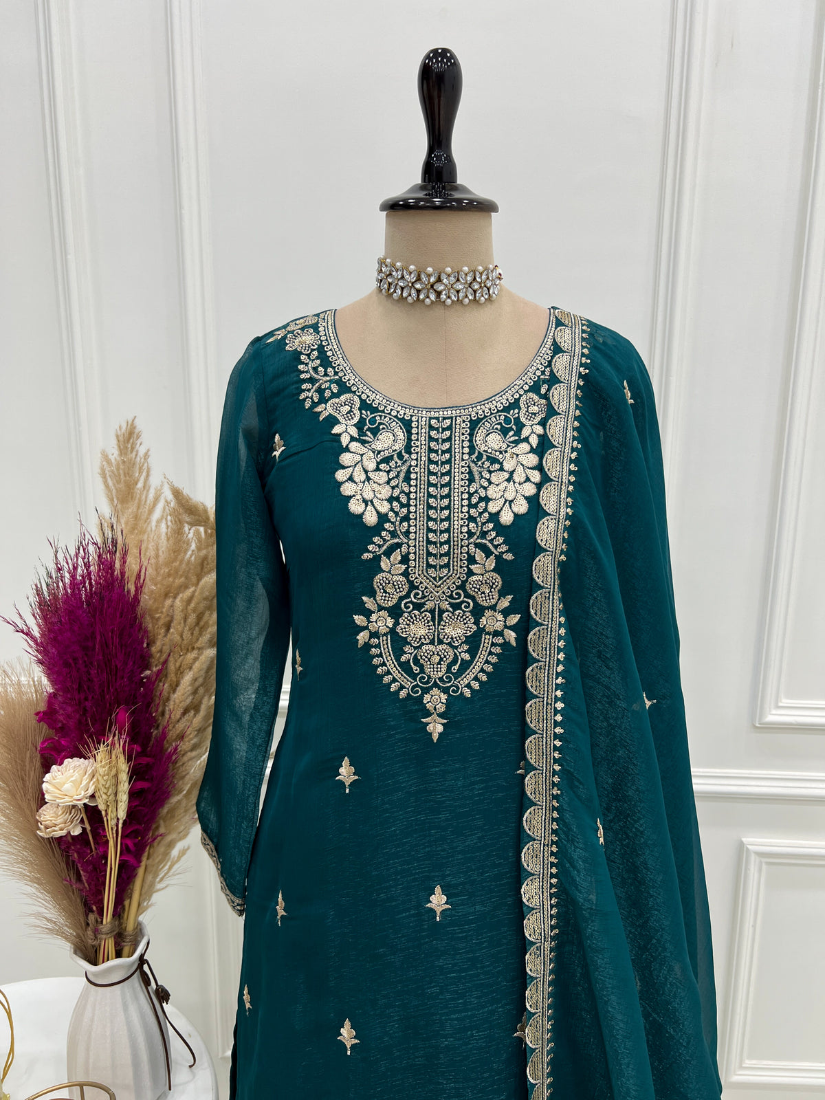 PREMIUM-FERTIGANZUG-SET AUS ANARKALI