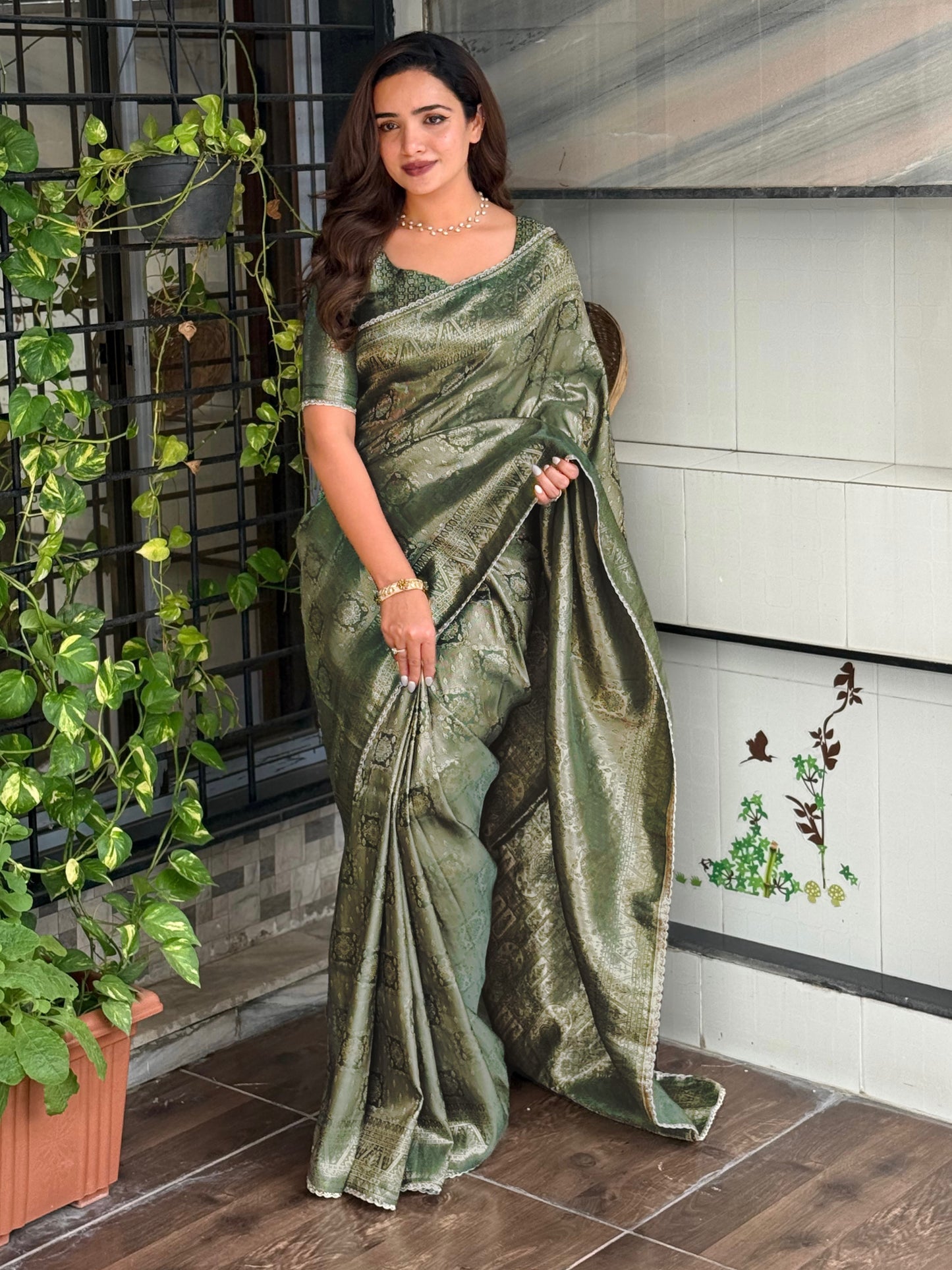 Satin jacquard silk elegance saree