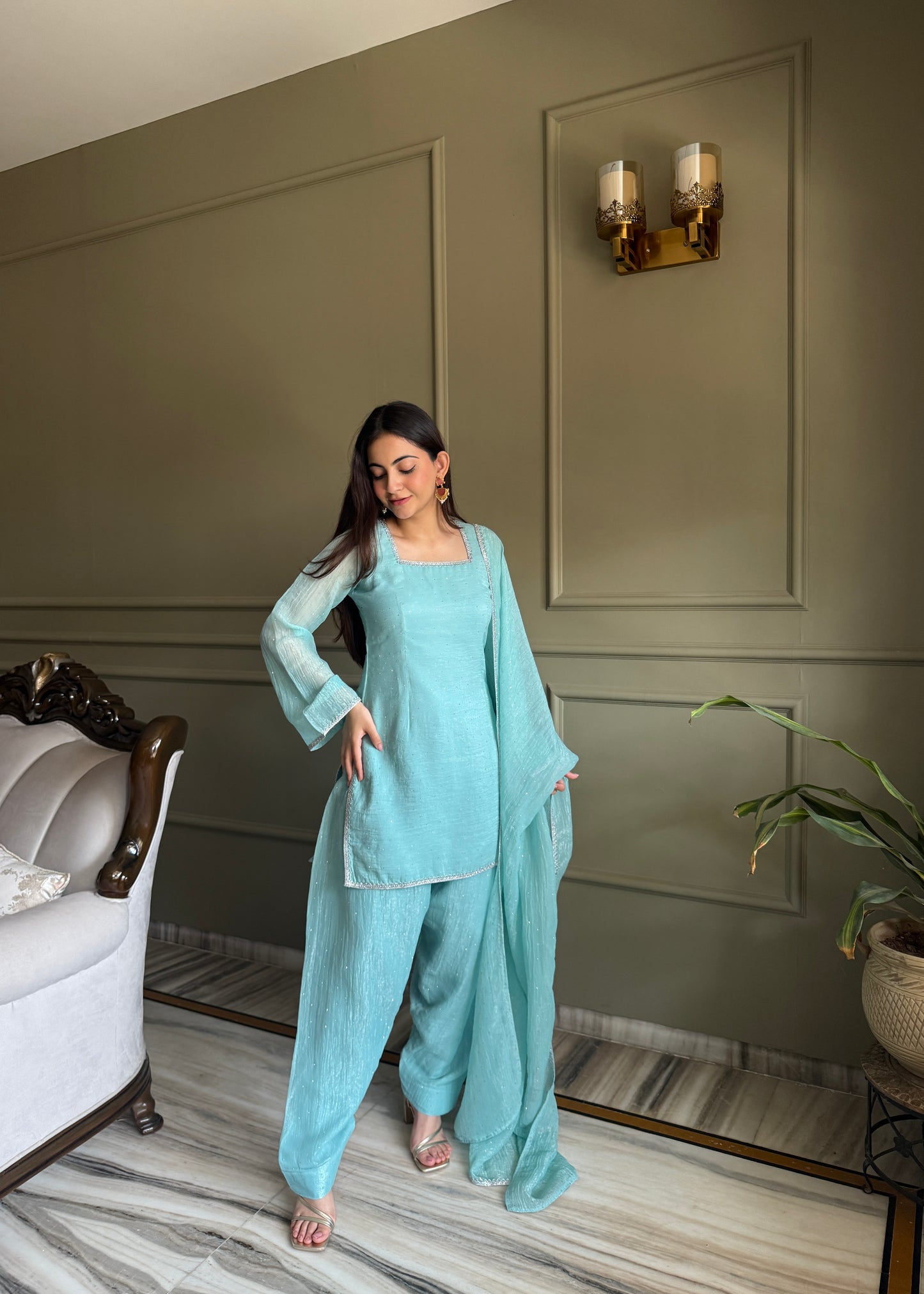 PRESENTING NEW EID SPECIAL FARSHI SALWAR SUIT