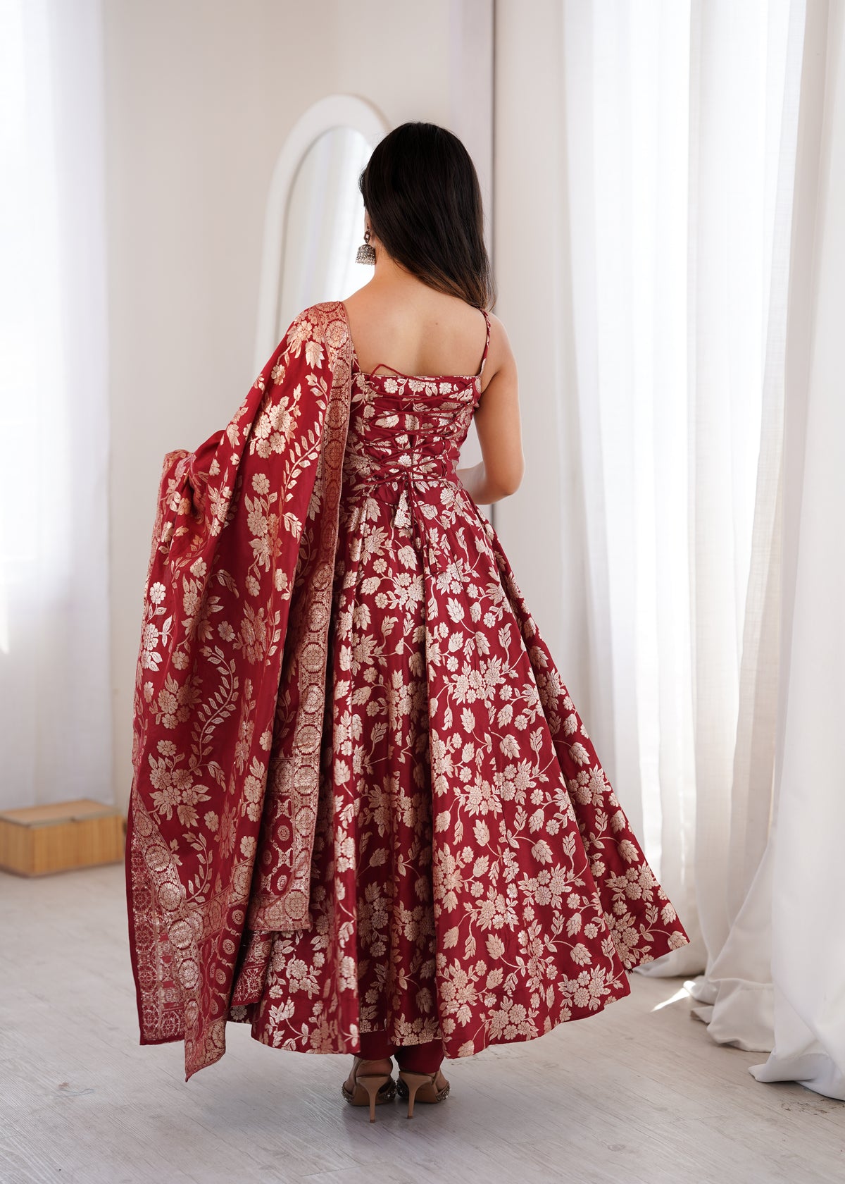 PREMIUM-FERTIGANZUG-SET AUS ANARKALI