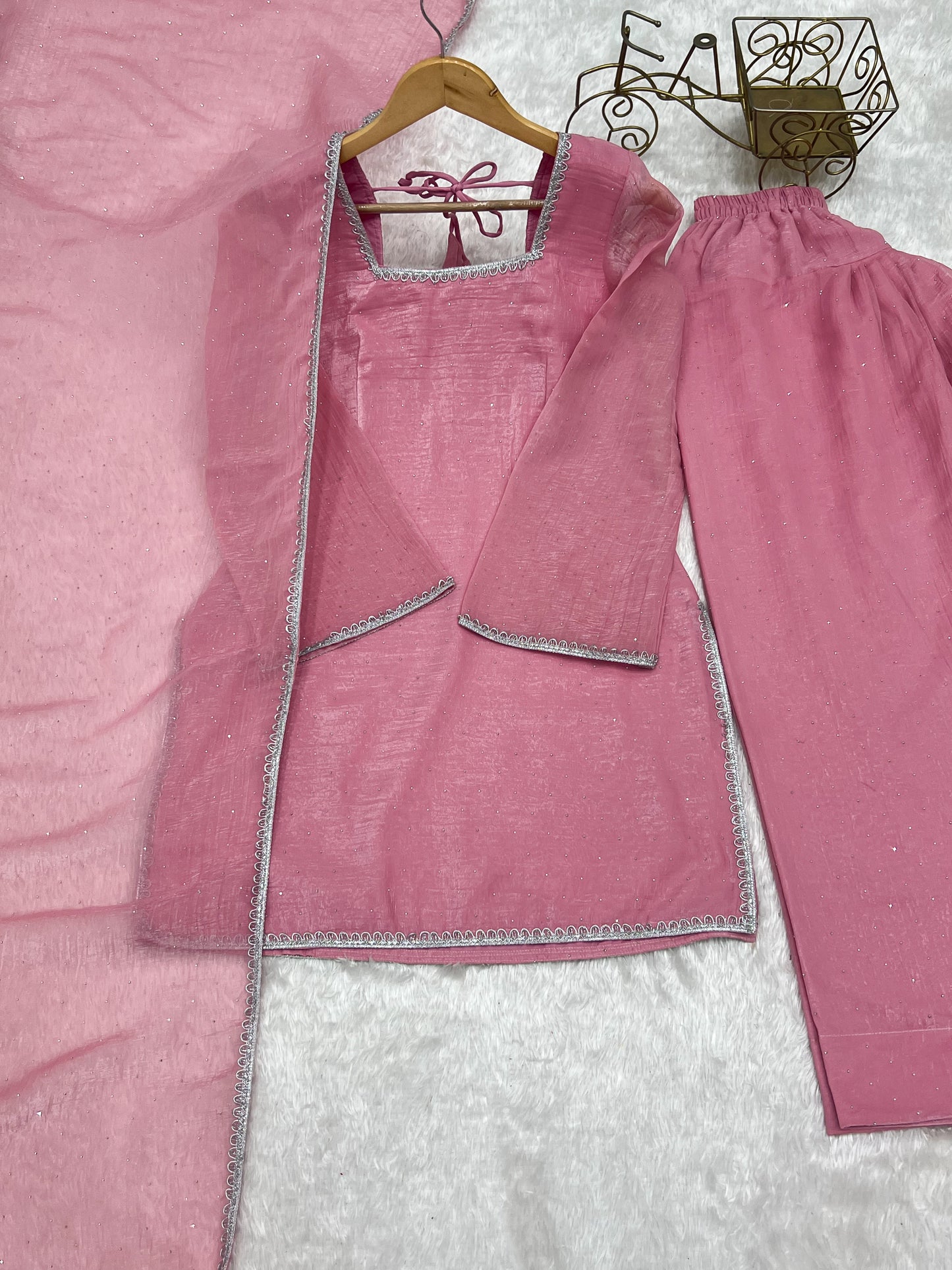 PRESENTING NEW EID SPECIAL FARSHI SALWAR SUIT