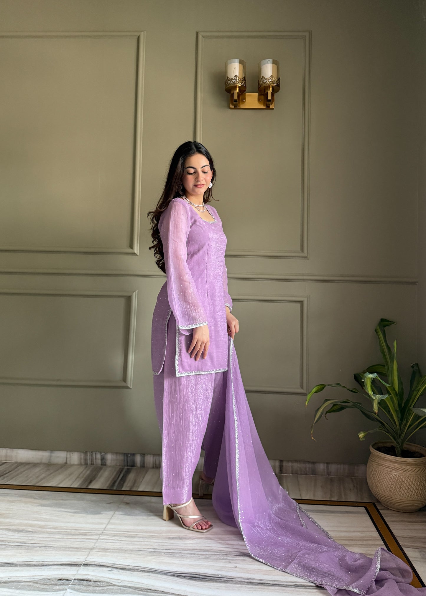 PRESENTING NEW EID SPECIAL FARSHI SALWAR SUIT