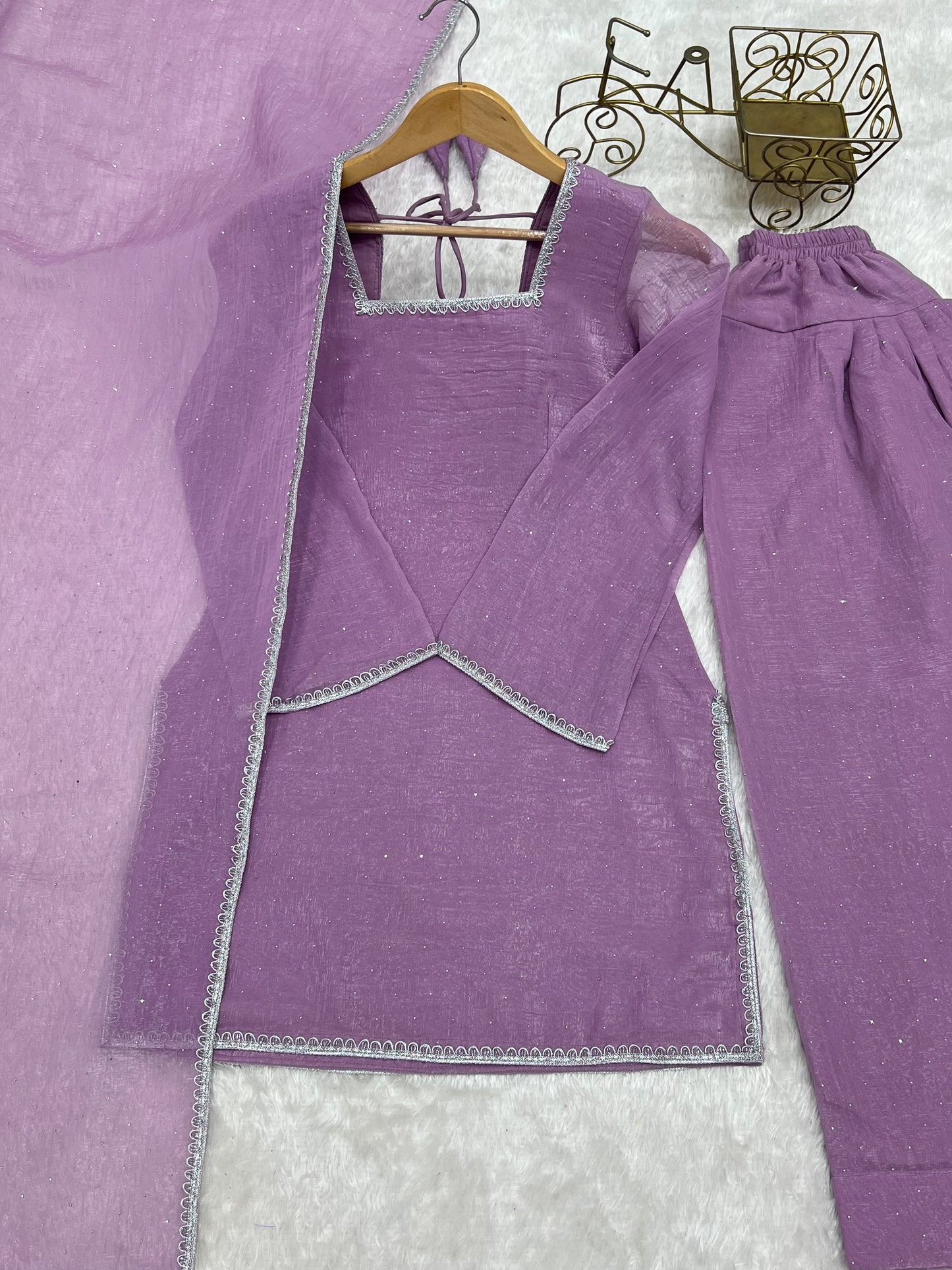 PRESENTING NEW EID SPECIAL FARSHI SALWAR SUIT
