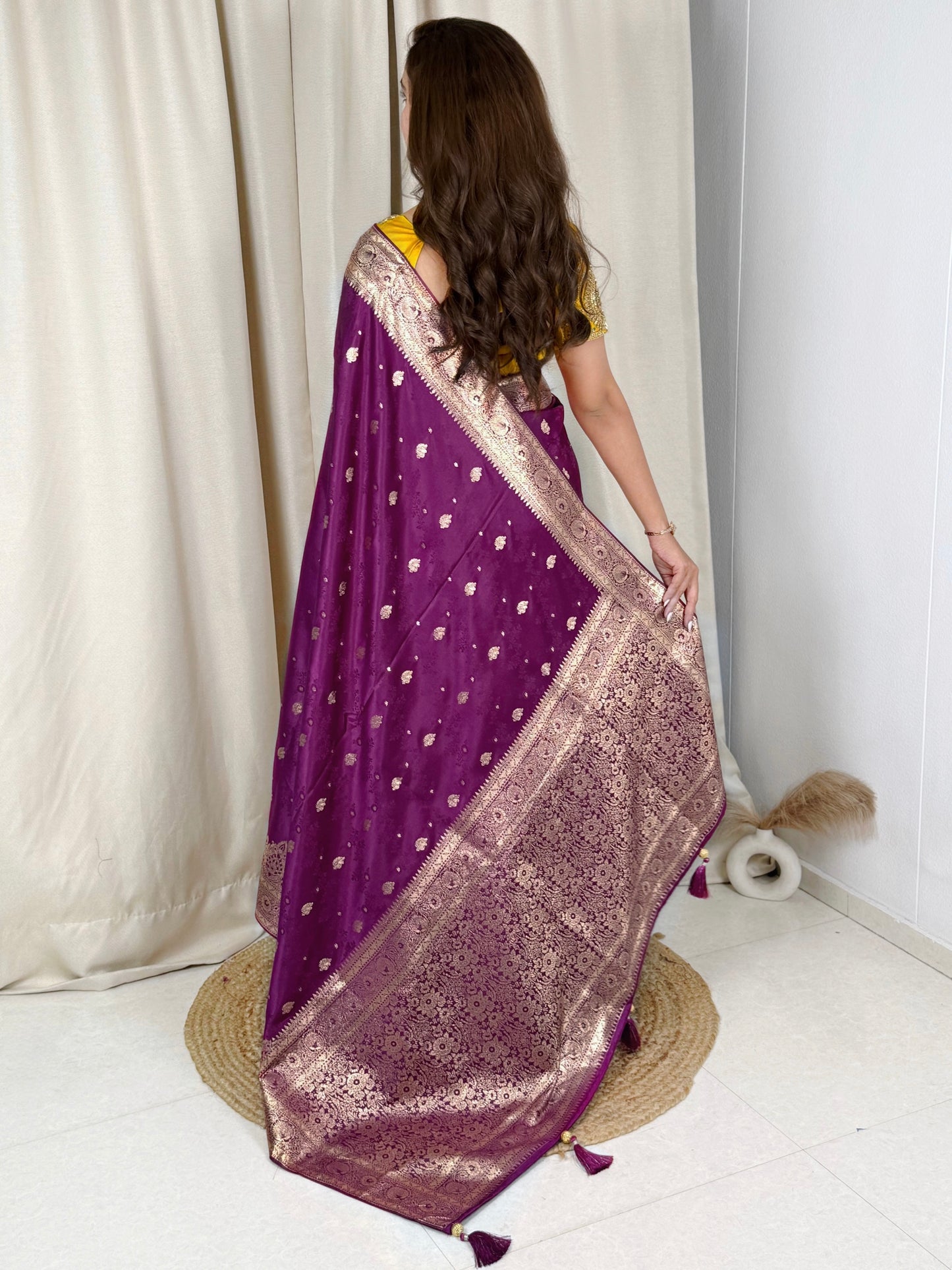 Designer Handwork blouse with this heavy Banarasi satin silk saree