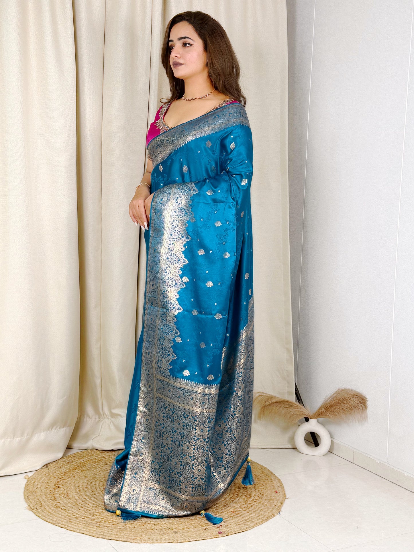 Designer Handwork blouse with this heavy Banarasi satin silk saree