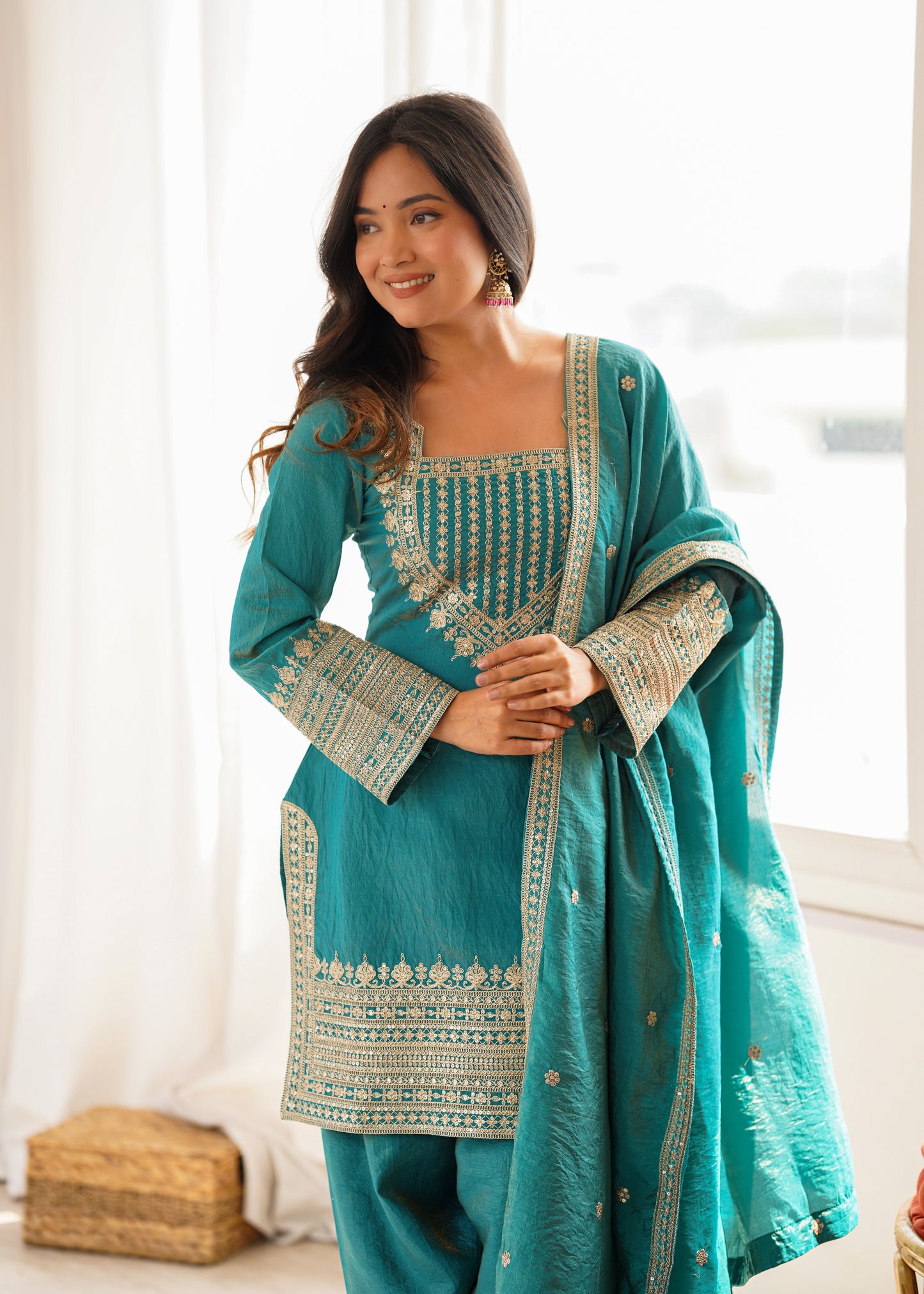 NC VICHITRA SILK FABRIC WITH EMBROIDERY SEQUENCE DORI 3 PEACE