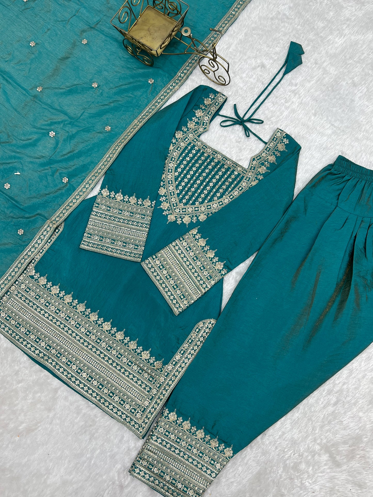 NC VICHITRA SILK FABRIC WITH EMBROIDERY SEQUENCE DORI 3 PEACE