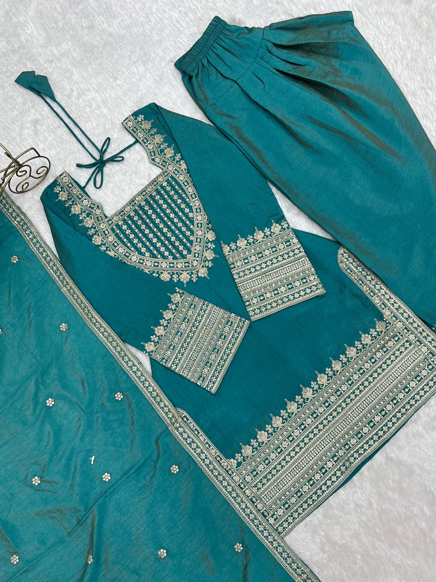 NC VICHITRA SILK FABRIC WITH EMBROIDERY SEQUENCE DORI 3 PEACE