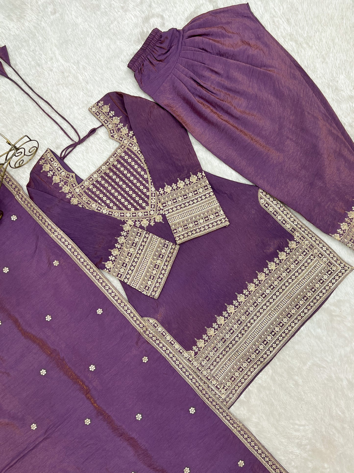 NC VICHITRA SILK FABRIC WITH EMBROIDERY SEQUENCE DORI 3 PEACE