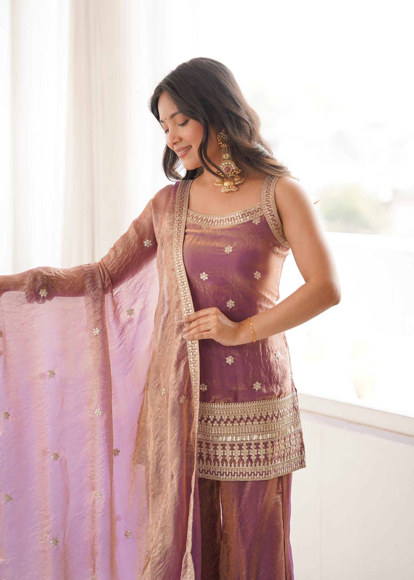 FRENDY SILK FABRIC WITH EMBROIDERY SEQUENCE DORI 3 PEACE