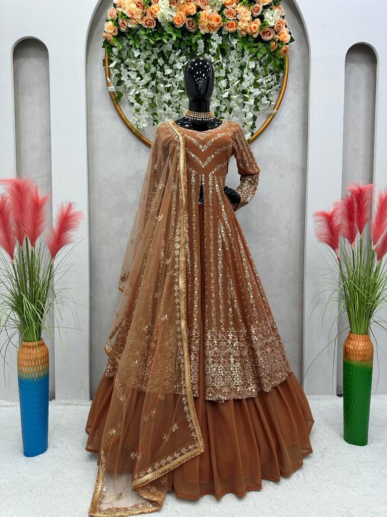 ATTRACTIVE TOP LEHENGA WITH DUPATTA