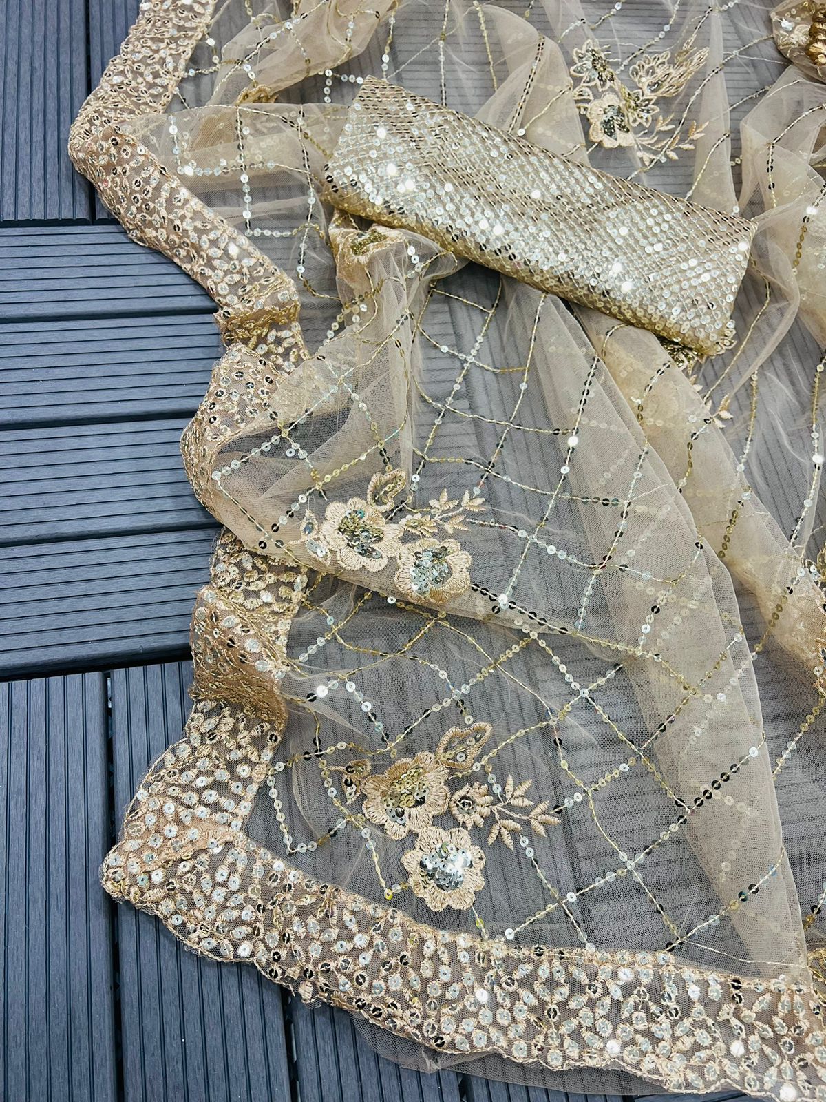 NET FABRIC WITH SEQUNCE WORK SAREE