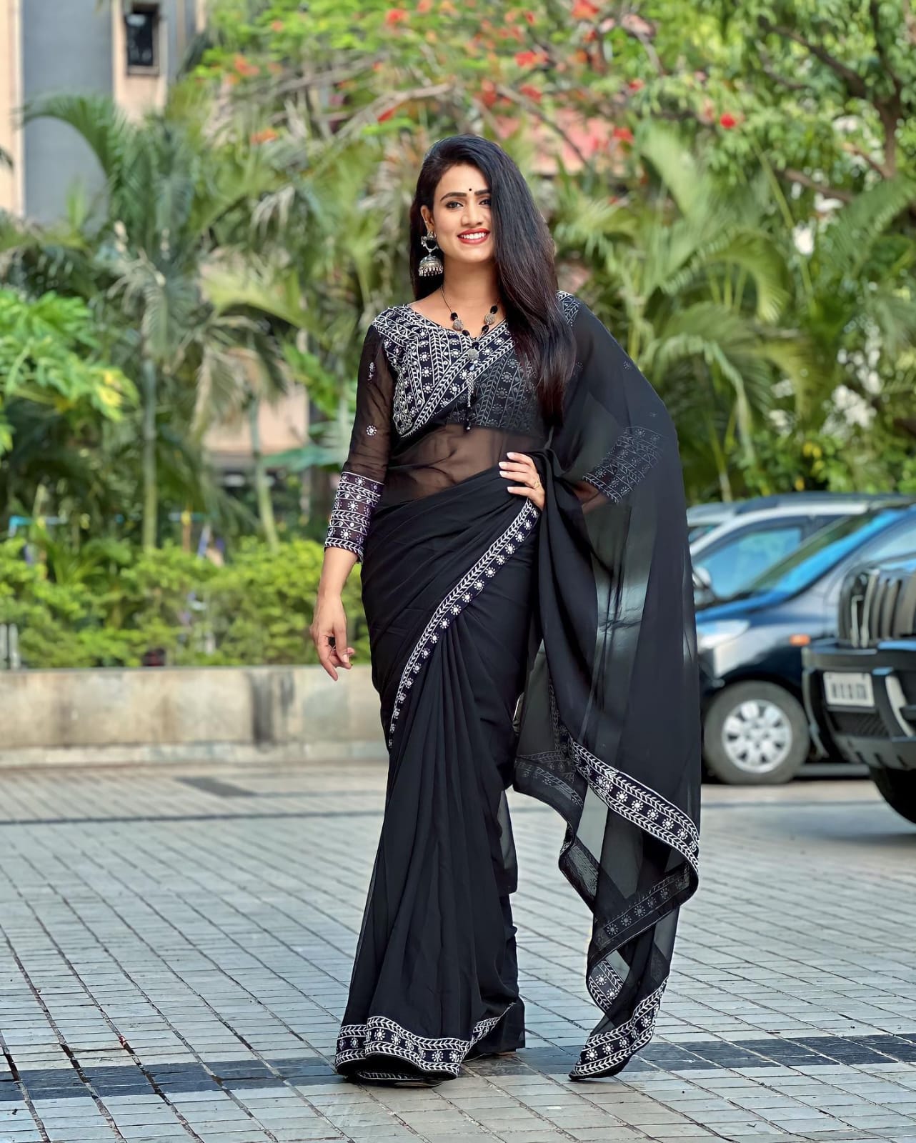 ATTRACTIVE BLACK COLOUR EMBROIDERY  WORK AND CUT WORK LACE SAREE
