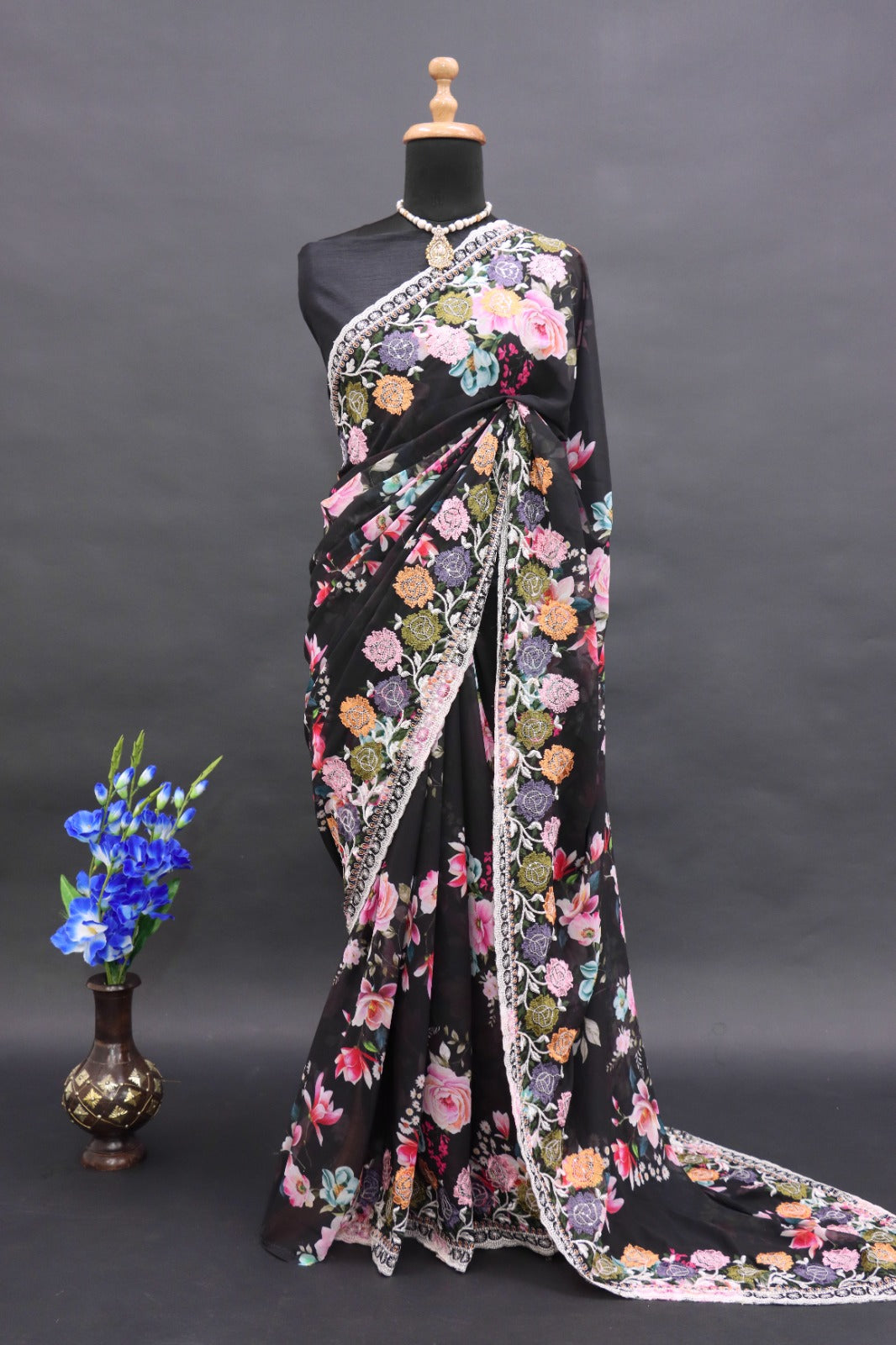 BLACK  COLOUR FOUX GEOGETTE FABRIC DIGITAL PRINT WITH THREAD WORK SAREE