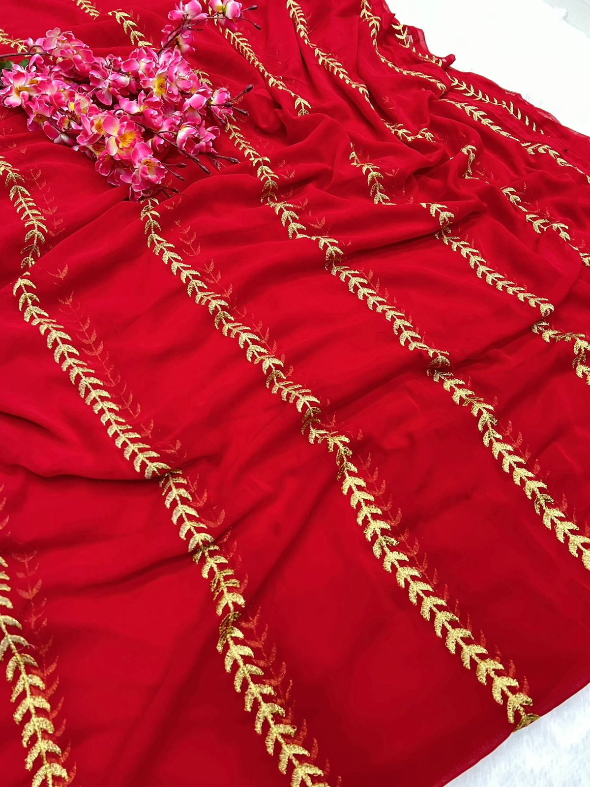 RED COLOUR  EMBROIDERY THREAD  ZARI  WORK SAREE