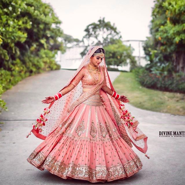 WEDDIND WEAR BRIDAL  LEHENGA CHOLI