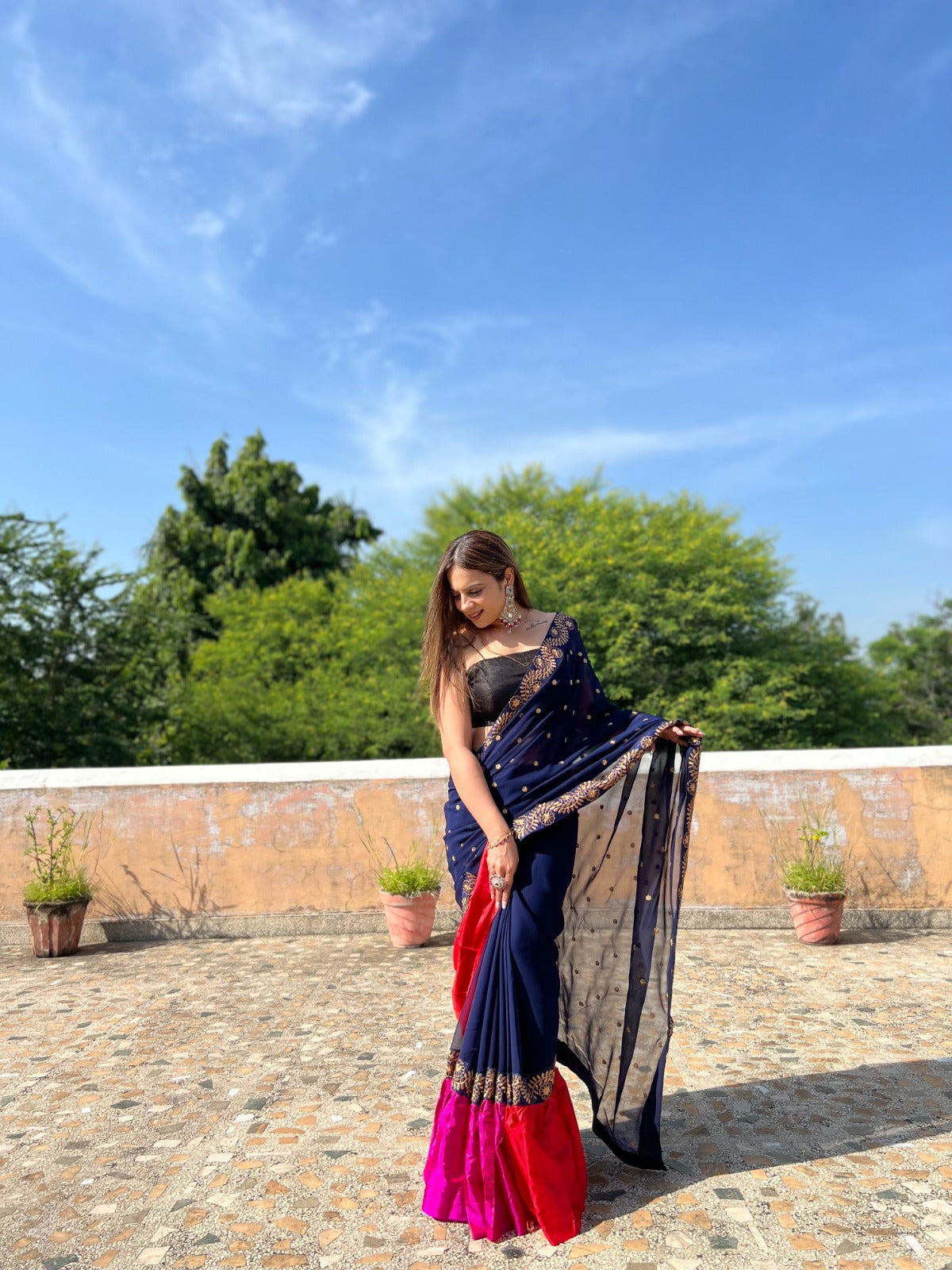 GEOGETTE FABRIC  WITH EMBROIDERY WORK SAREE