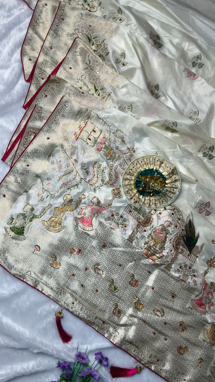 Premium Pashmina Silk Saree with Gopi Krishna Fancy Artwork