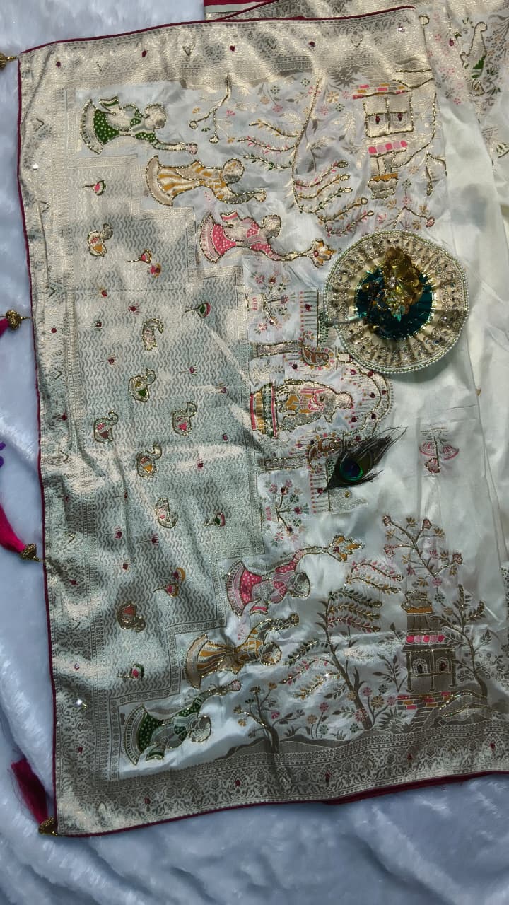 Premium Pashmina Silk Saree with Gopi Krishna Fancy Artwork