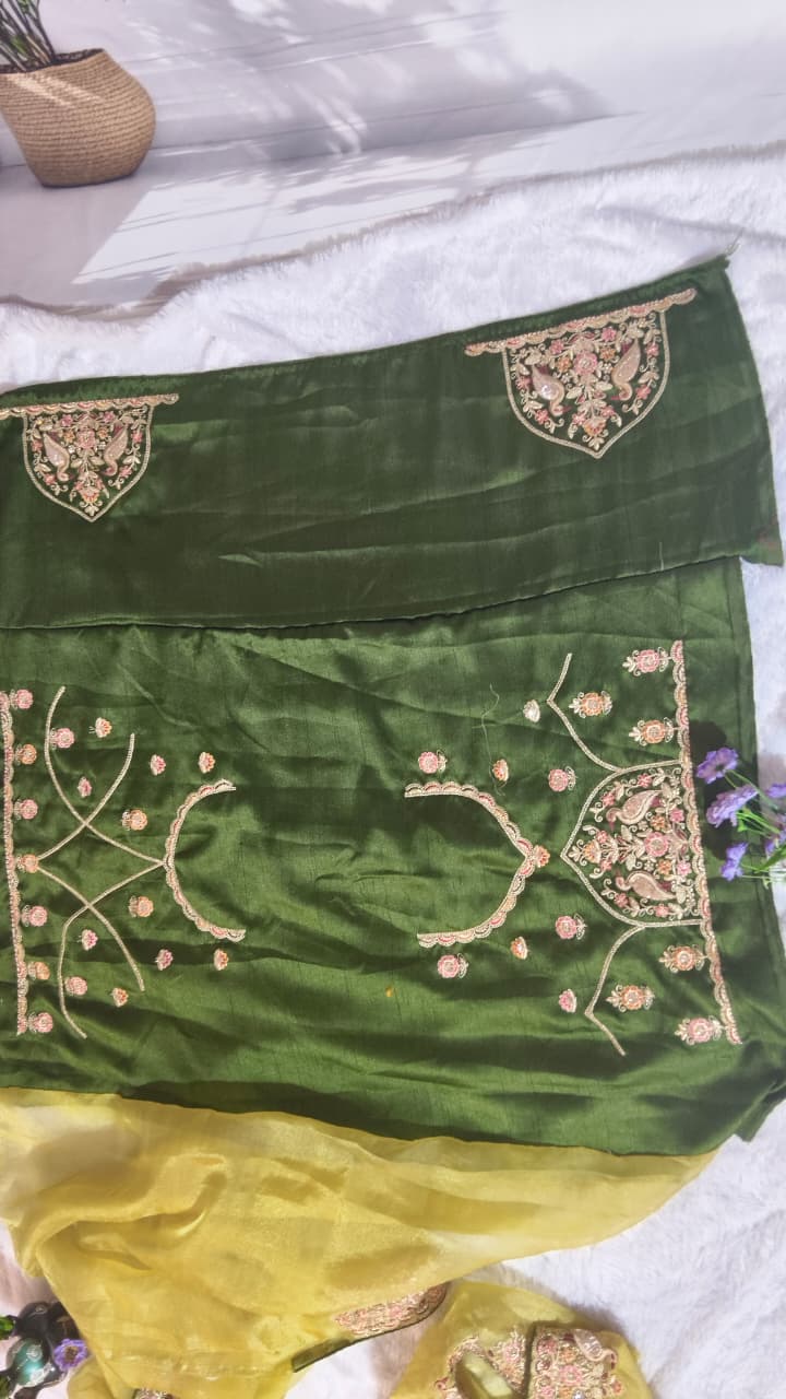 Royal Pure Tissue Silk Saree with Peacock Designer Border