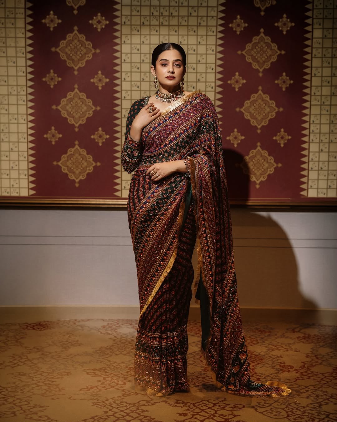 Premium chinon silk saree