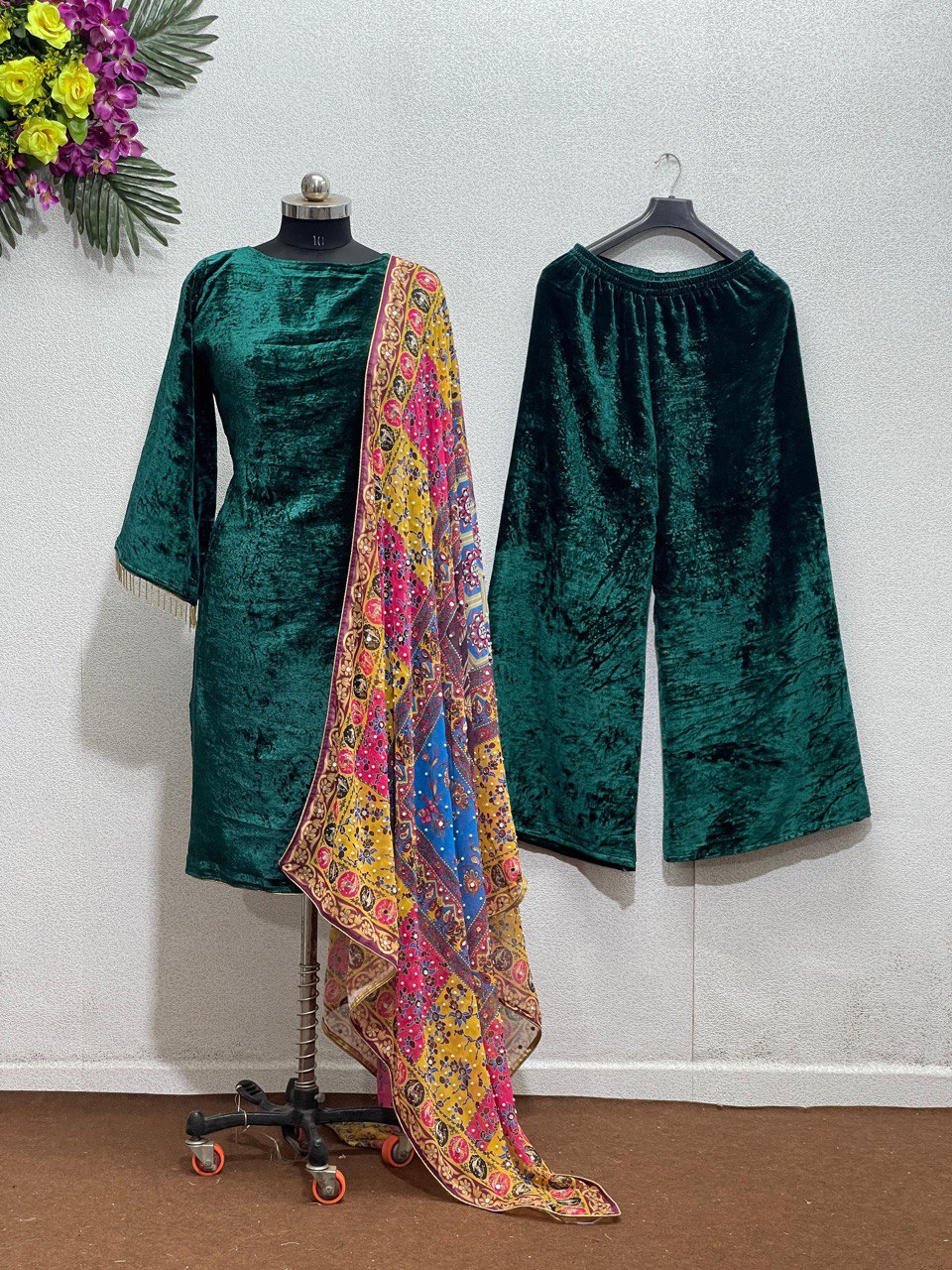 DESIGNER PARTY WEAR HEAVY VISCOSE VELVET TOP WITH FANCY DIGITAL PRINT DUPATTA