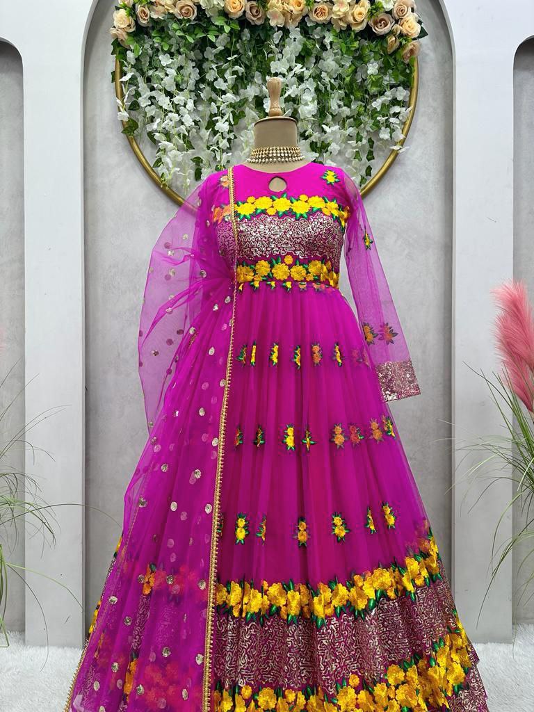 beautiful Designer Suit On havy Soft Net febric Gown