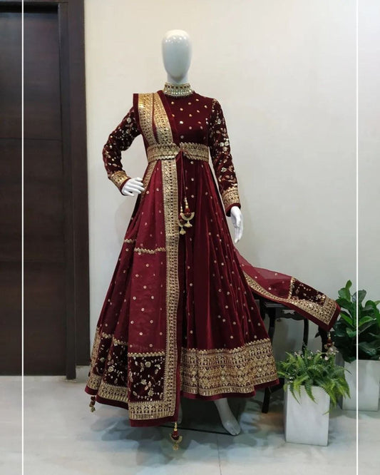 beautiful Designer Suit On havy 9000 Velvet febric Gown