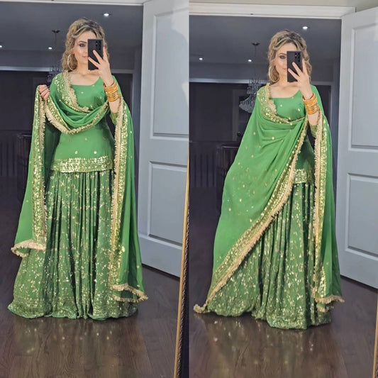 Presenting New Đěsigner Lehenga Top In New Fancy Style