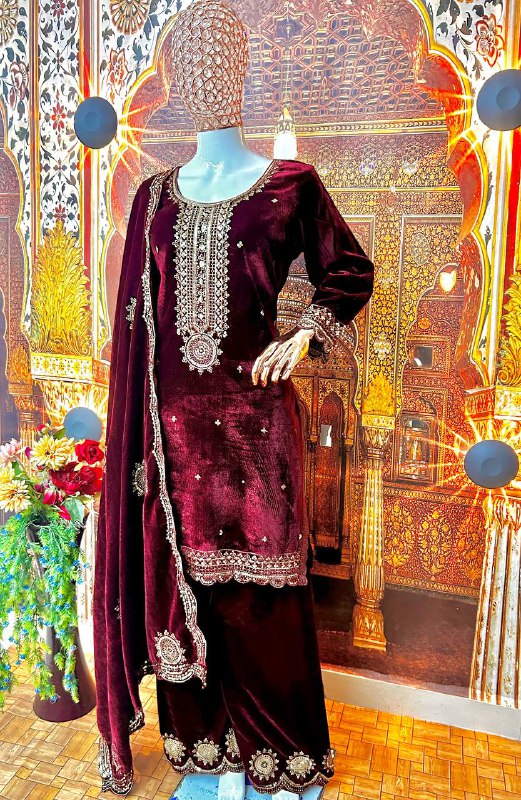 Embroidered Attractive festive Wear Viscose Velvet Kurti Plazzo