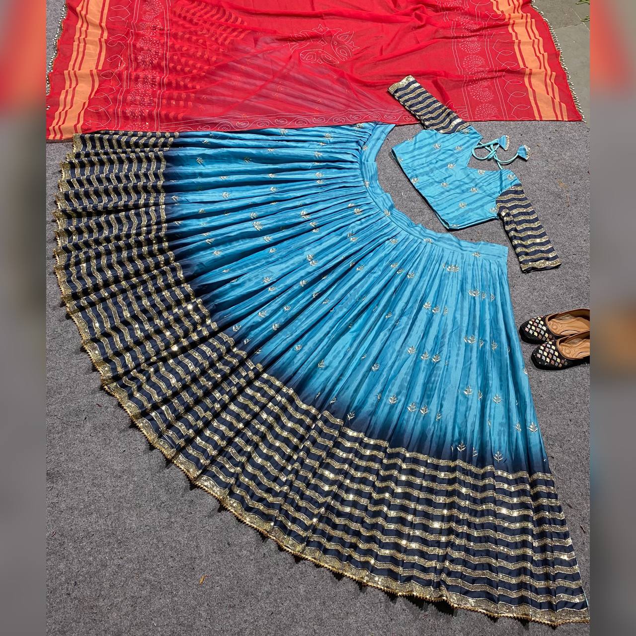 Presenting New  Đěsigner Lehenga -Choli In New Fancy Style