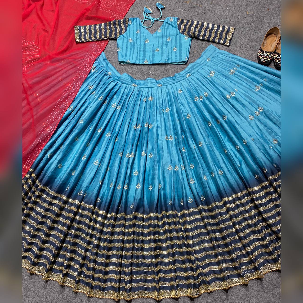 Presenting New  Đěsigner Lehenga -Choli In New Fancy Style