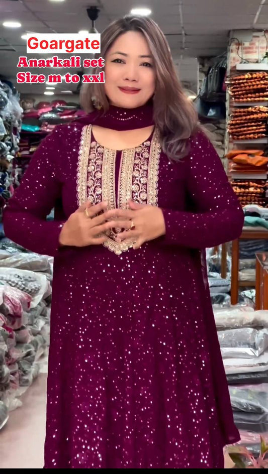 NEW ĐĚSIGNER PARTY WEAR LOOK CHIKANKARI GOWN WITH DUPPATA AND EMBRODARY WORK