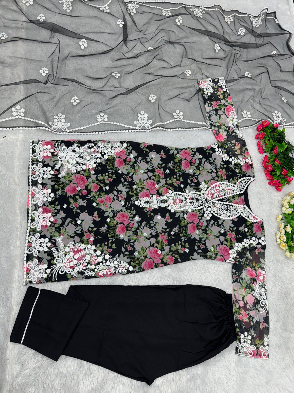 NEW DESIGNER HEAVY FUAX GEORGETTE EMBROIDERY SEQUENCES WORK WITH DIGITAL PRINT PAKISTANI  SUIT