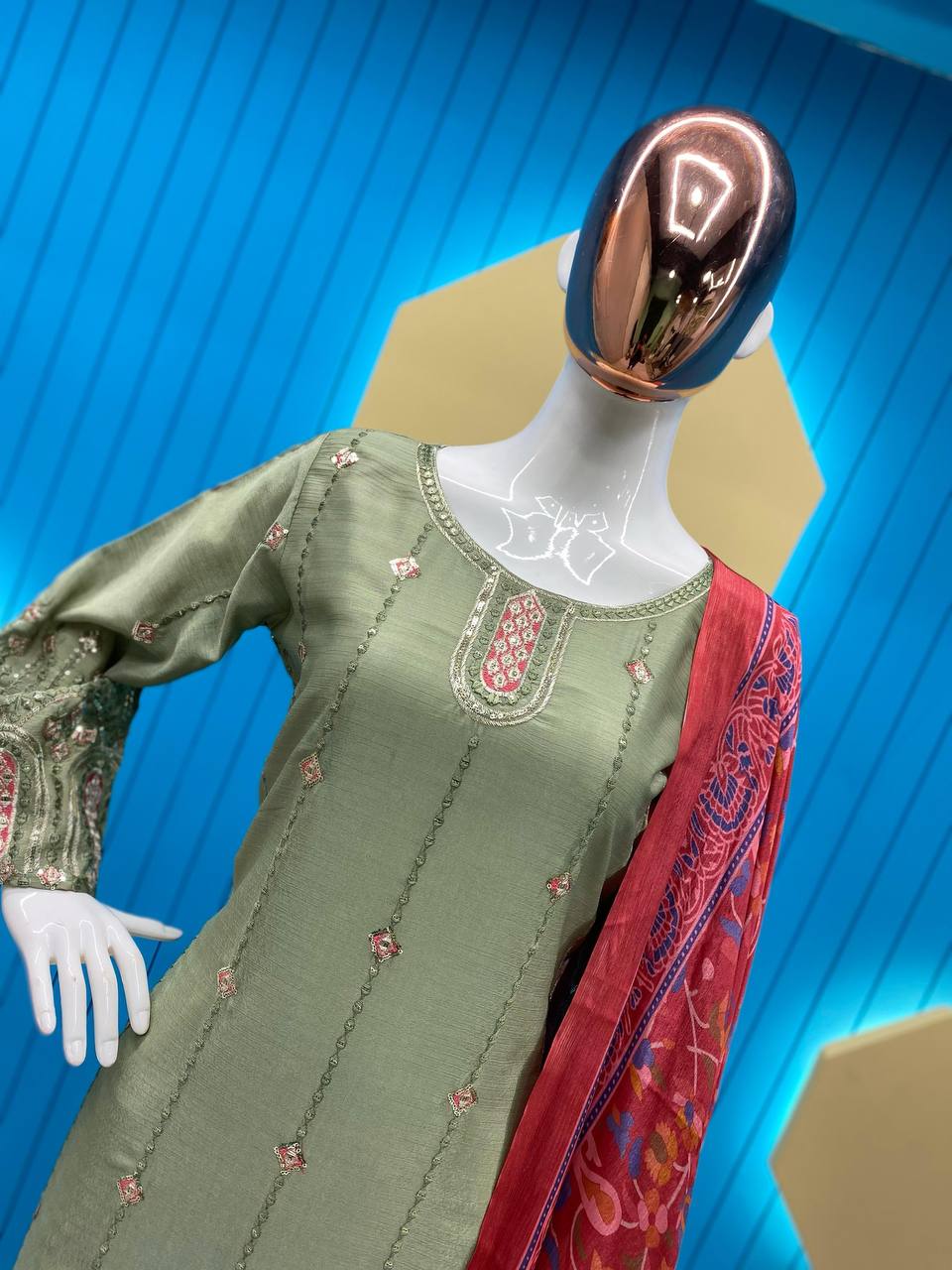 MAKE UR OWN STYLE ON THIS 🌙 EID WEAR A CHINON SILK TOP WITH SEQUENCE EMBROIDERY WORK