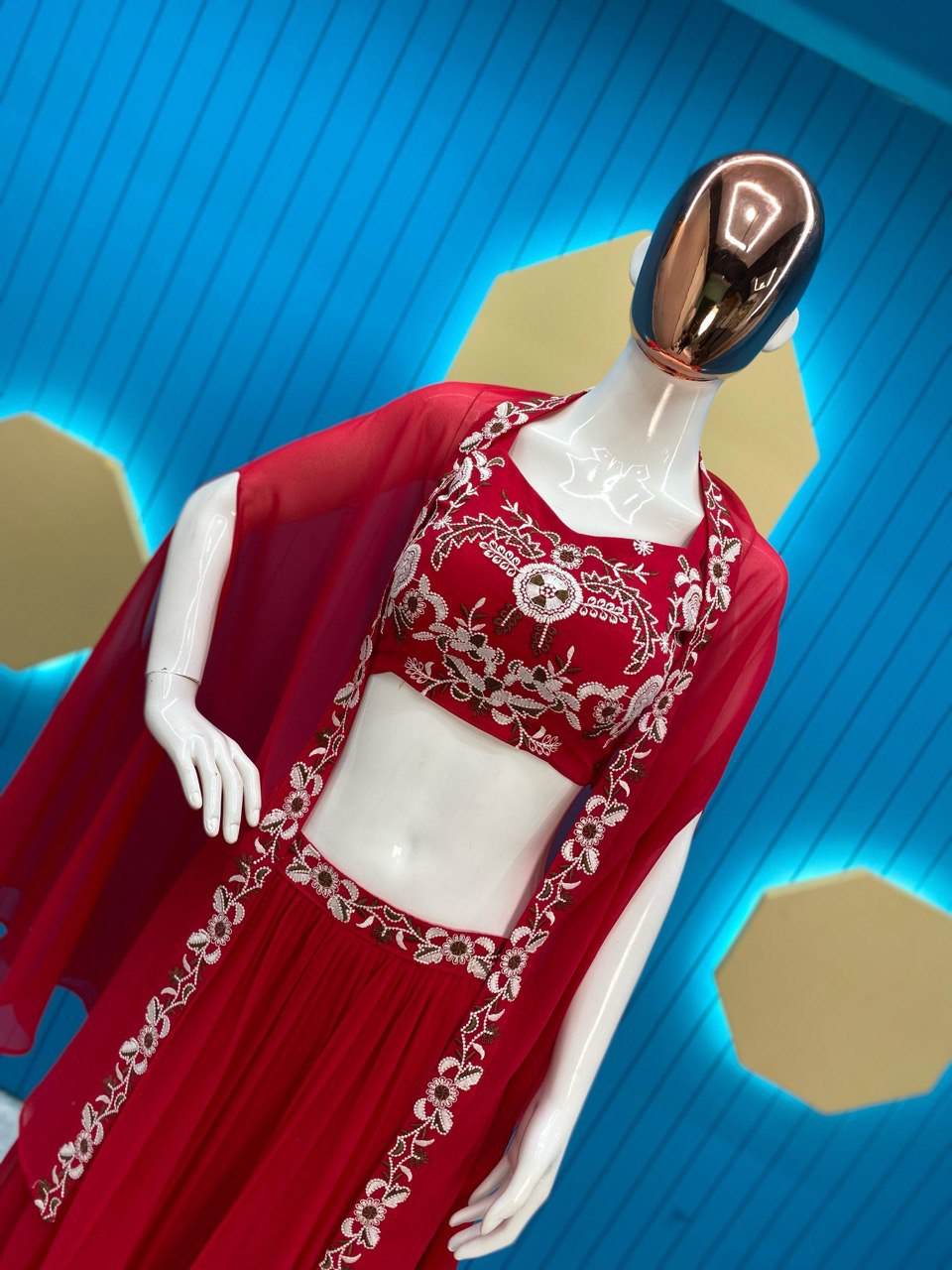 DESIGNER FANCY CROP PADDED TOP WITH HEAVY GHERA