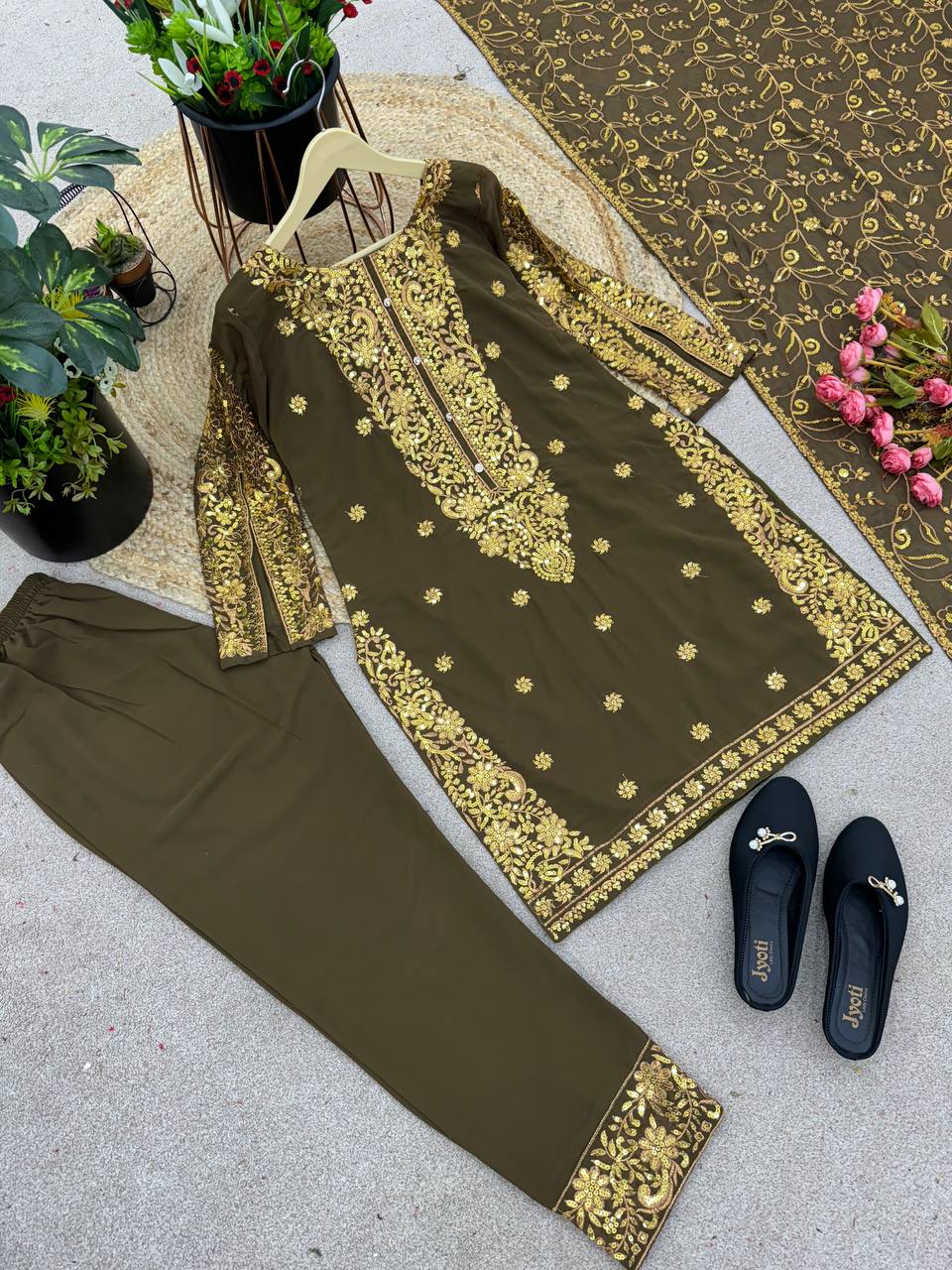 New Designer Party Wear Look Fancy Top-Dupatta and Fully Stitched Bottom