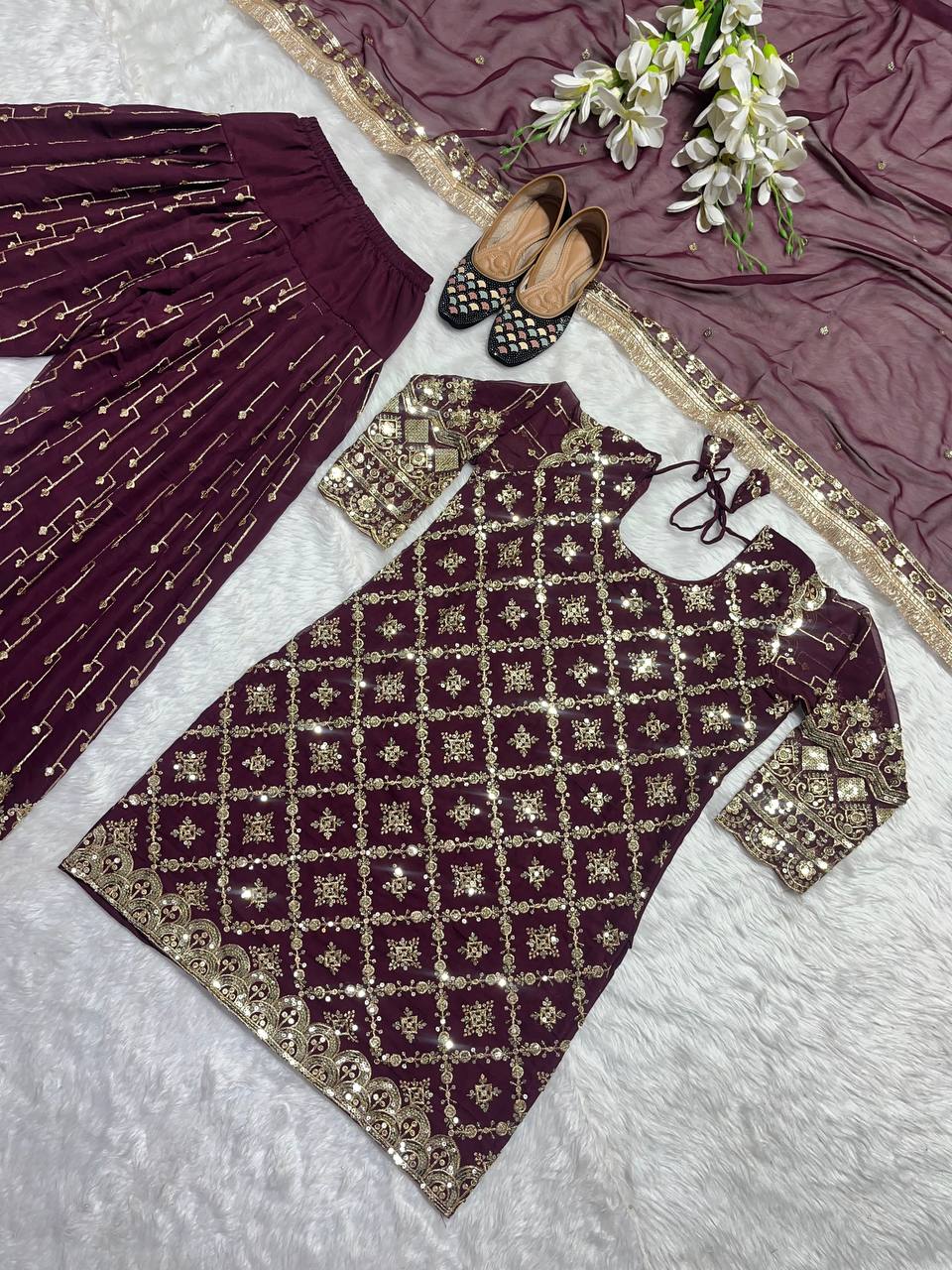 Launching New Designer Party Wear Look Top ,Patiyala Salwar and Dupatta