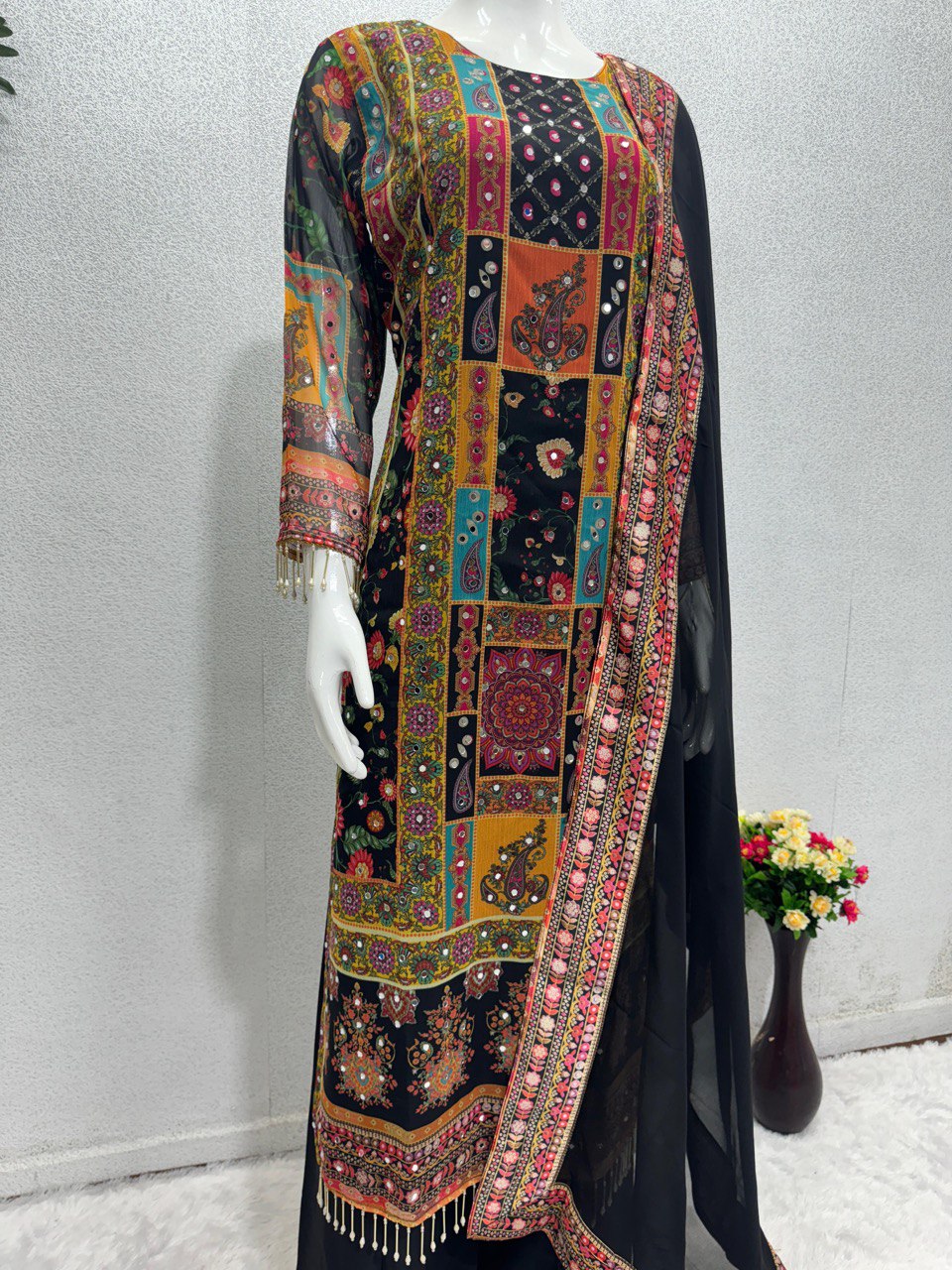 NEW DESIGNER HEAVY FUAX GEORGETTE DIGITAL PRINT HAND WORK PAKISTANI SUIT