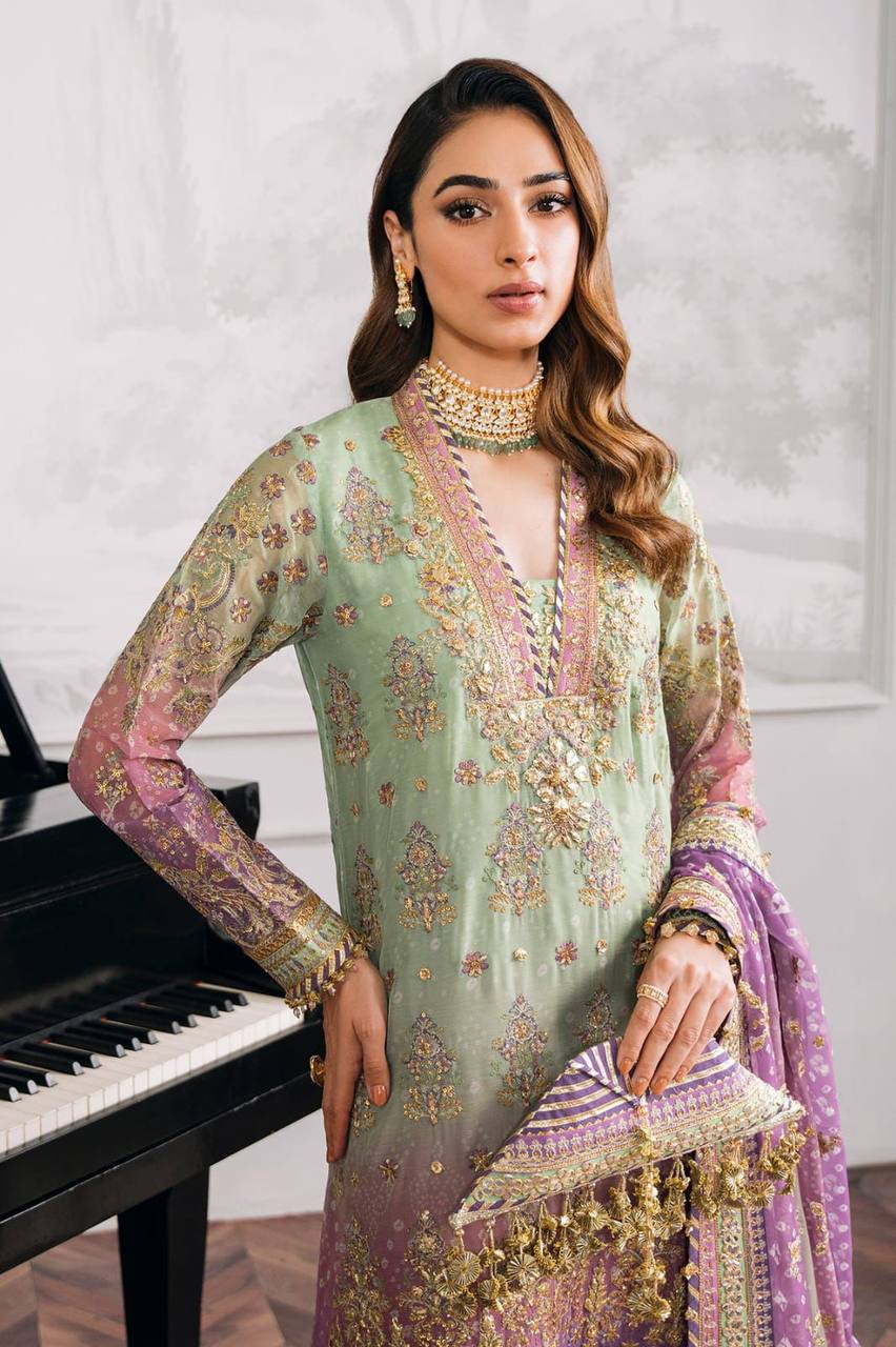 NEW DESIGNER HEAVY FUAX GEORGETTE PAKISTANI SUIT