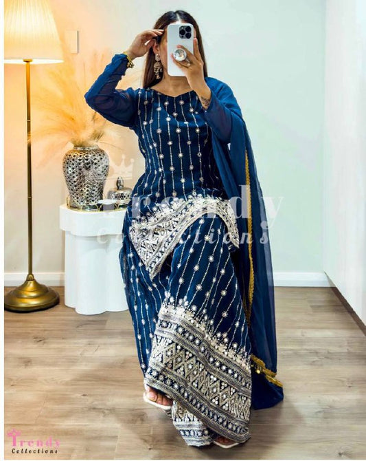 ĐĚSIGNER PARTY WEAR KURTI AND SARARA WITH FANCY DUPPATA WITH HAVY EMBROIDERY WORK