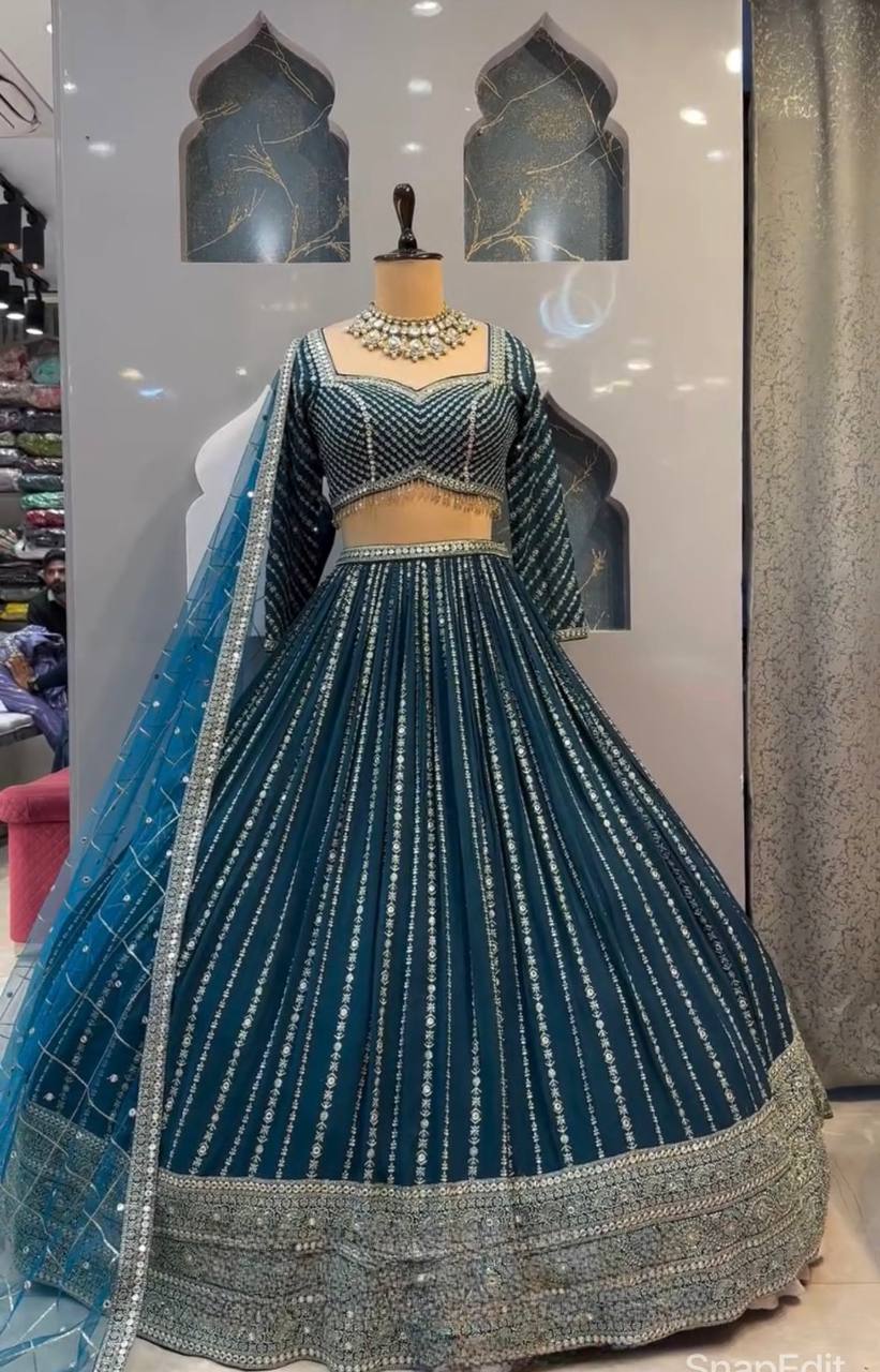 Presenting New Đěsigner Lehenga Choli In New Fancy Style