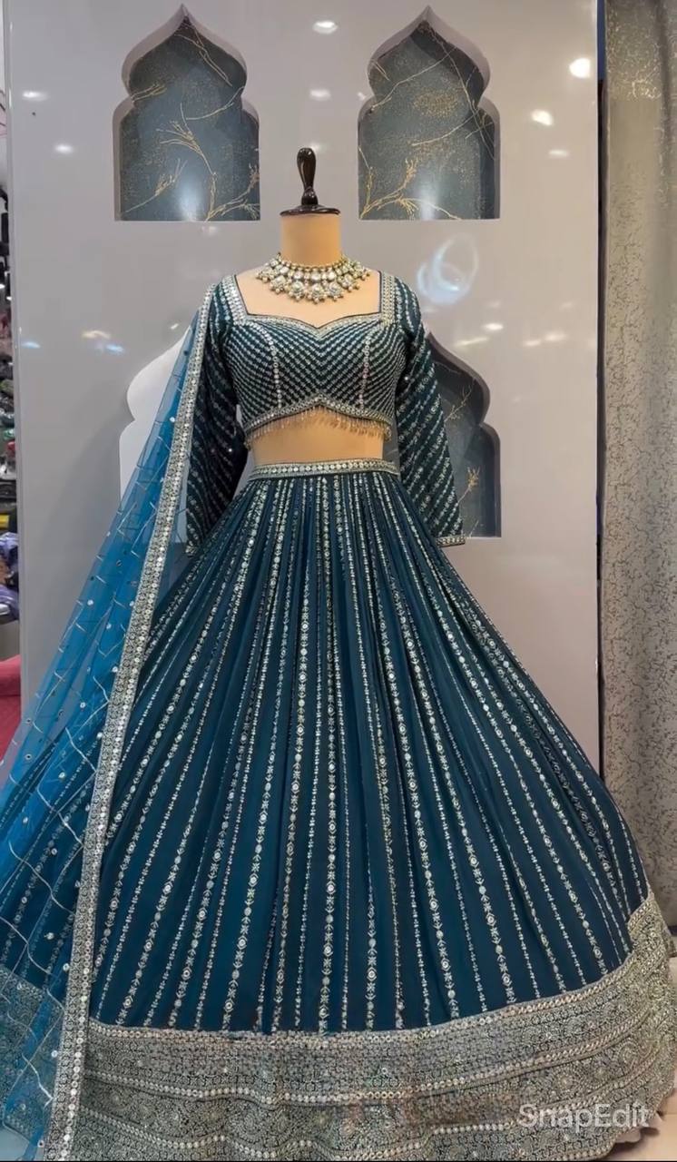 Presenting New Đěsigner Lehenga Choli In New Fancy Style