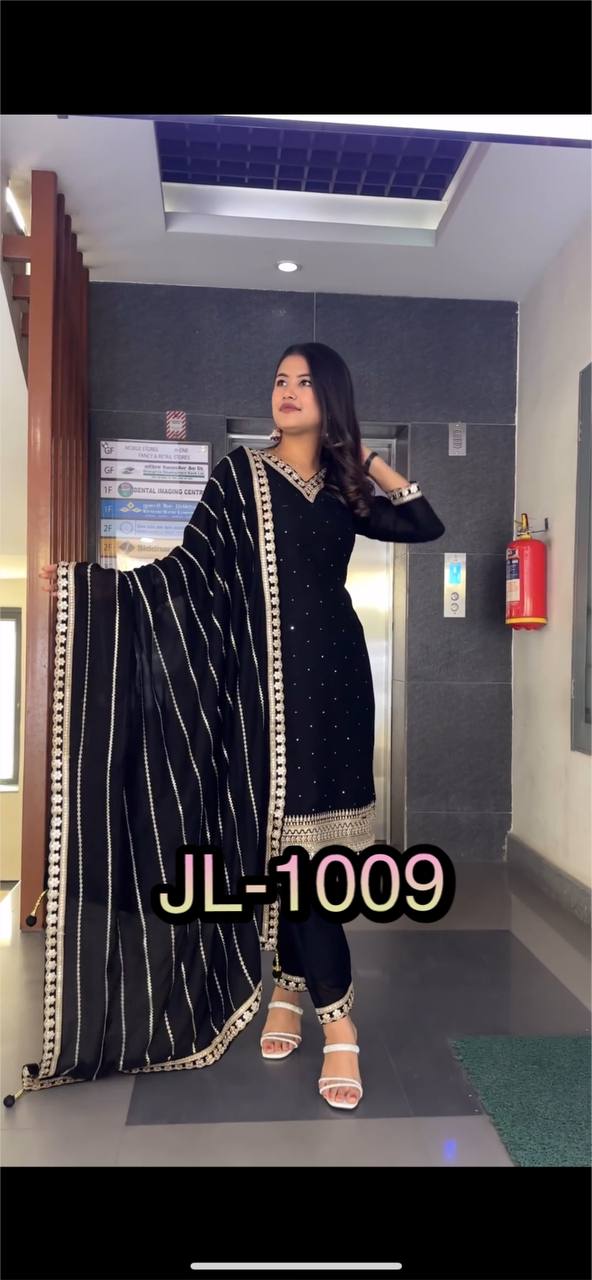 PRESENTING 3 PIECE STYLISH LONG KURTI,BOTTOM AND DUPATTA