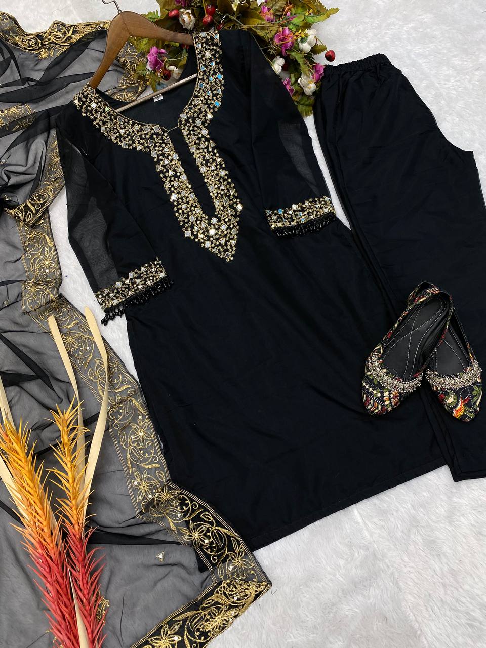 TRENDING HEAVY THREAD EMBROIDERY WORK SUIT