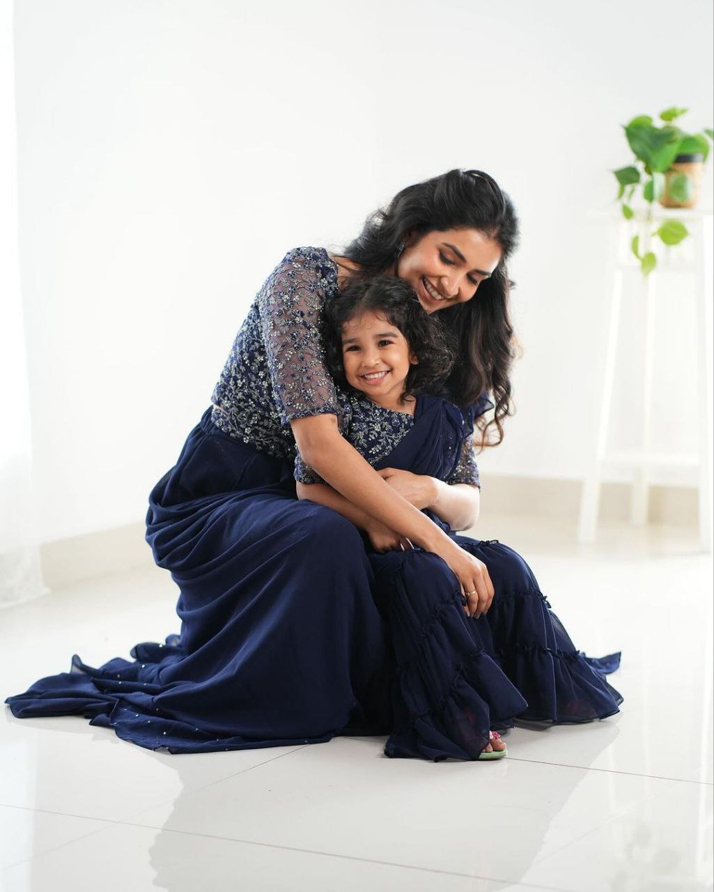 MOTHER DAUGHTER COMBO And NEW DESIGNER PARTY WEAR LAHENGA SAREE