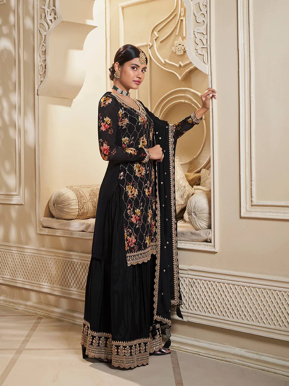 New Beautiful Designe Collection Fancy Embroidery And Sequins Work Kurti