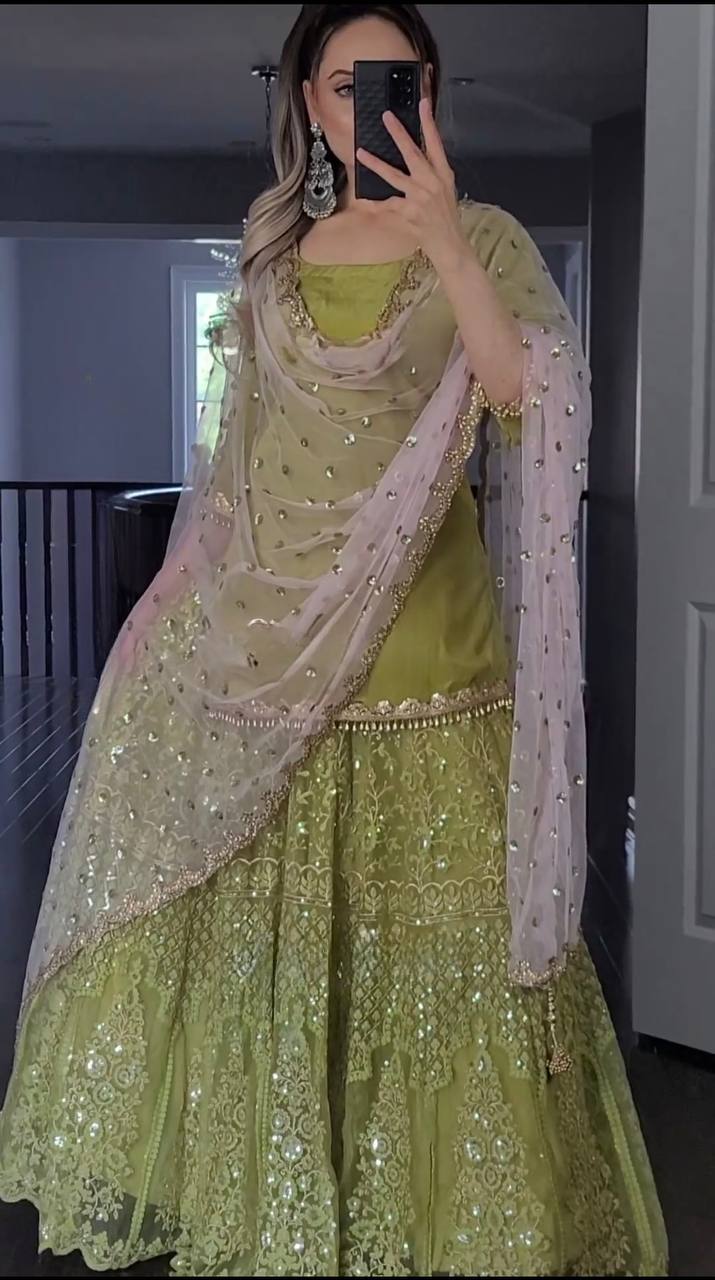 YELLOW  COLOUR LEHENGA WITH TOP AND  DUPATTA